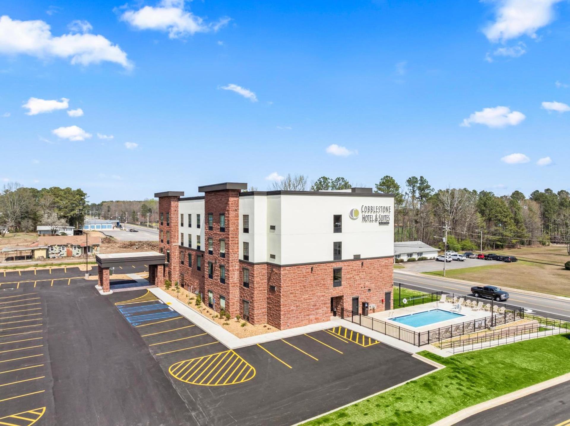 Cobblestone Hotel & Suites - Cullman photo 5