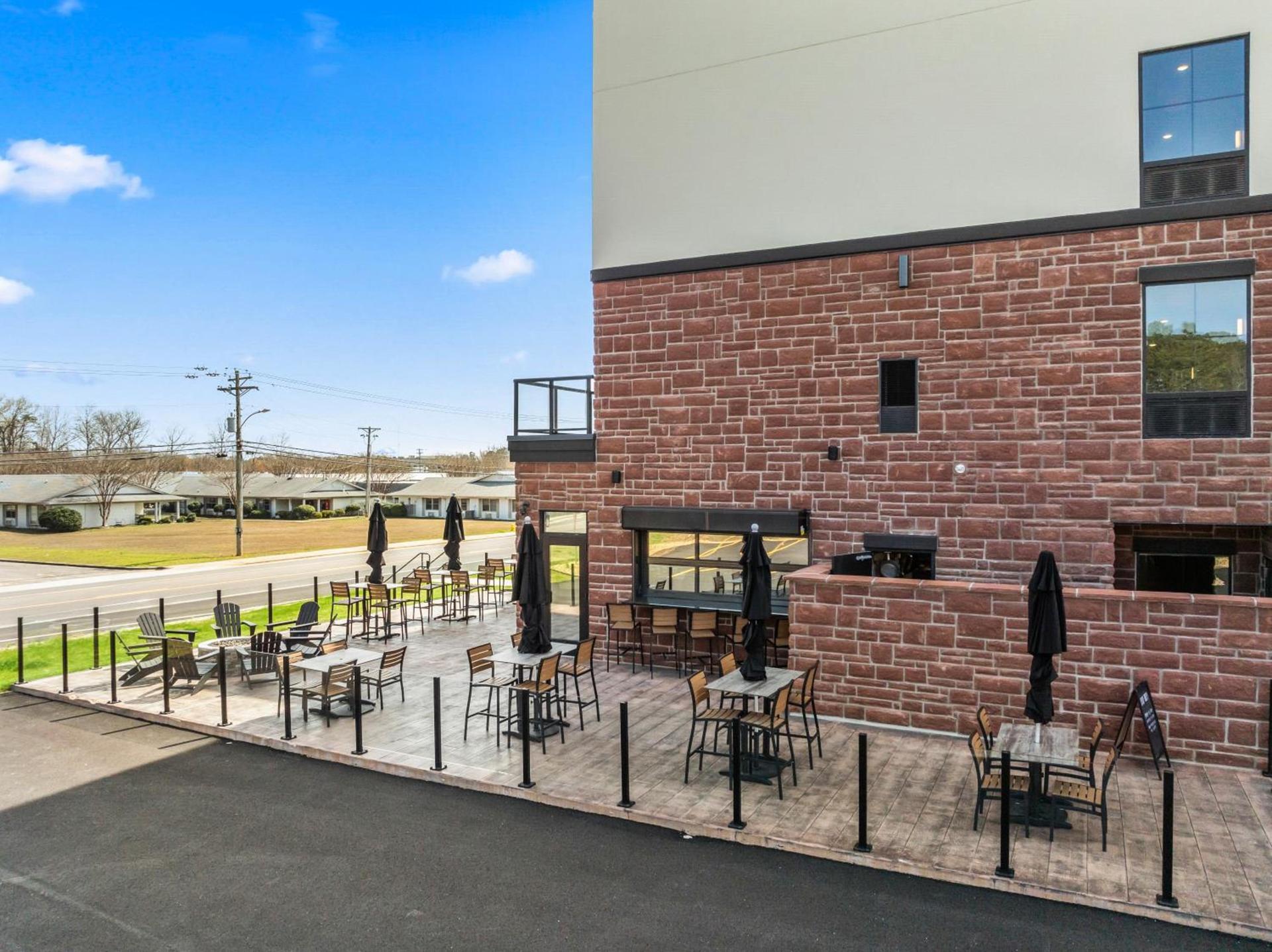 Cobblestone Hotel & Suites - Cullman photo 29