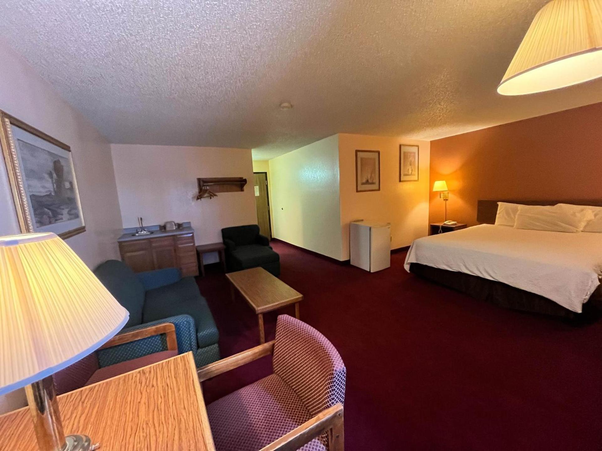 Motel 6 Deming, NM photo 17