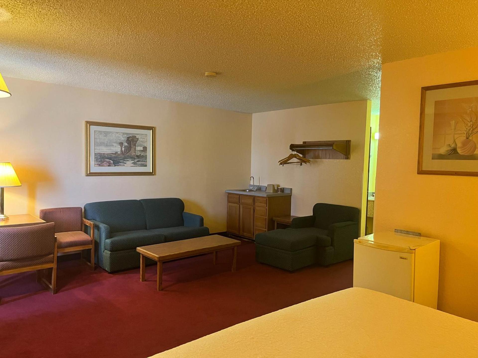 Motel 6 Deming, NM photo 5