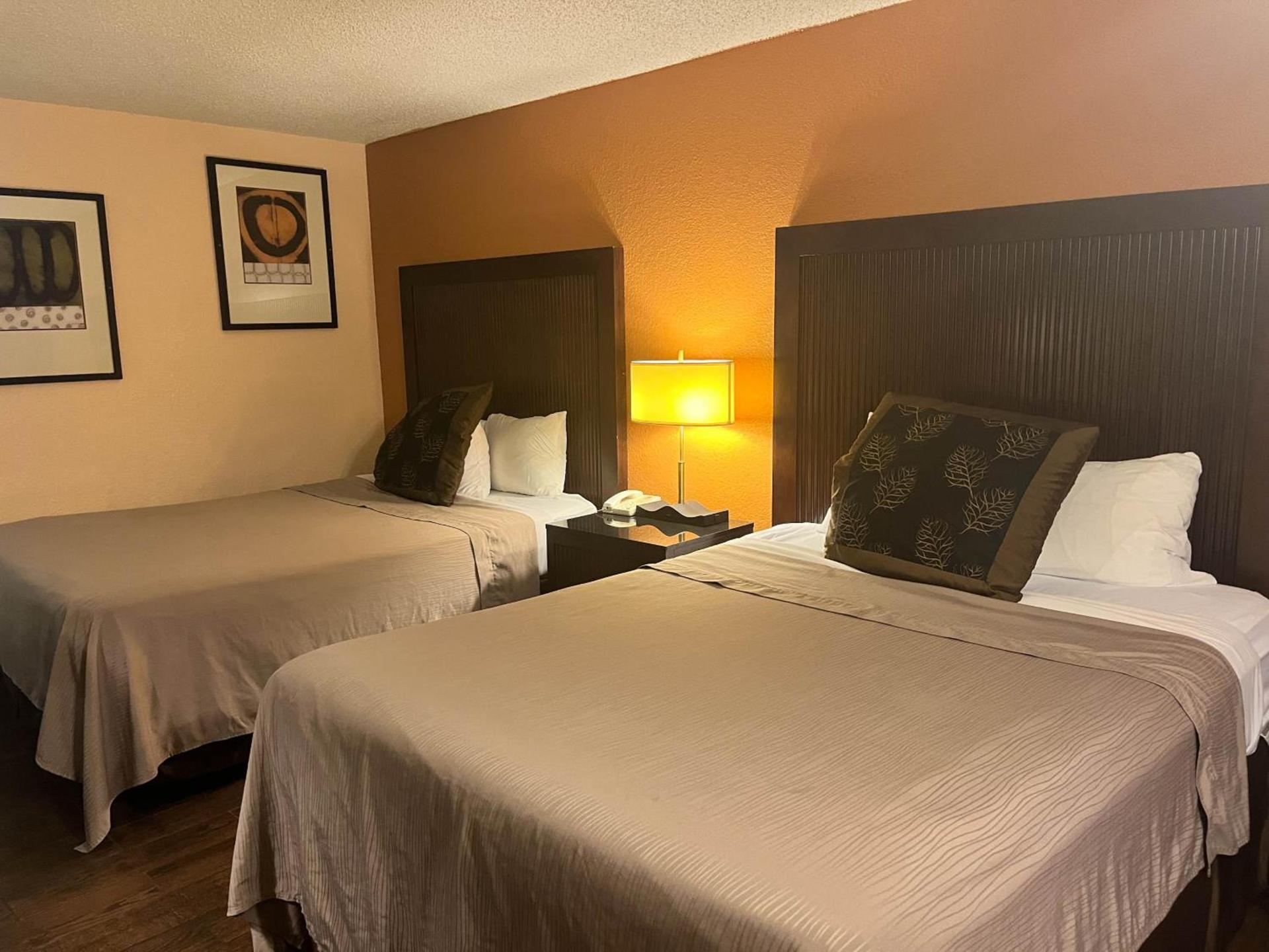 Motel 6 Deming, NM photo 6
