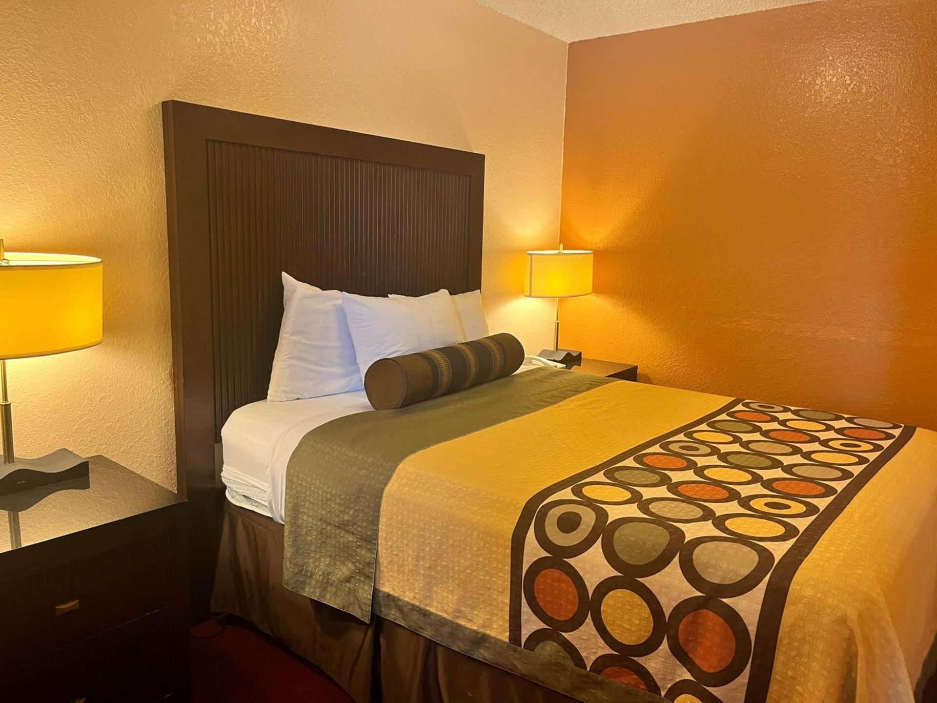 Motel 6 Deming, NM photo 12