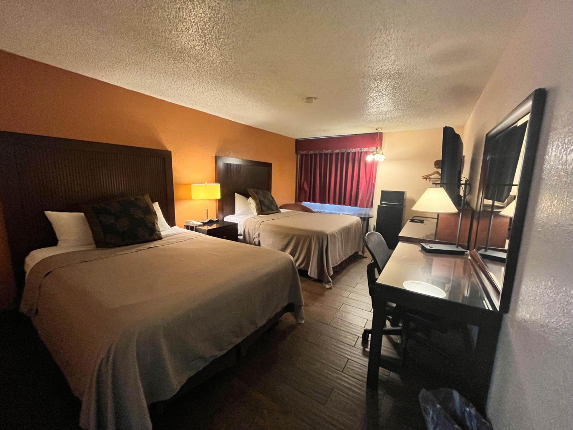 Motel 6 Deming, NM photo 18