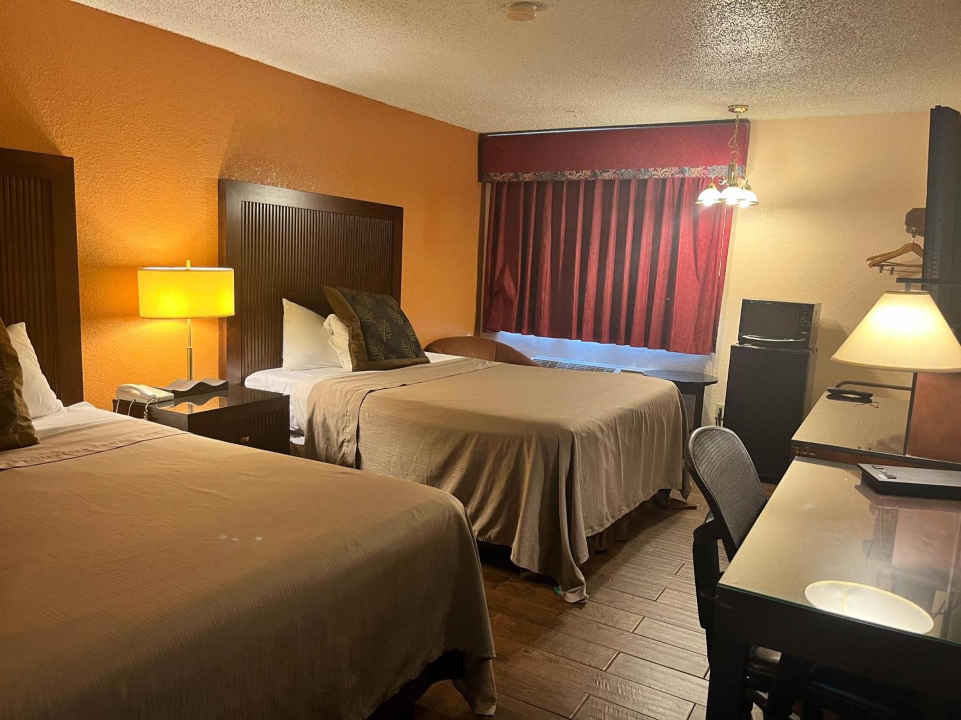 Motel 6 Deming, NM photo 20