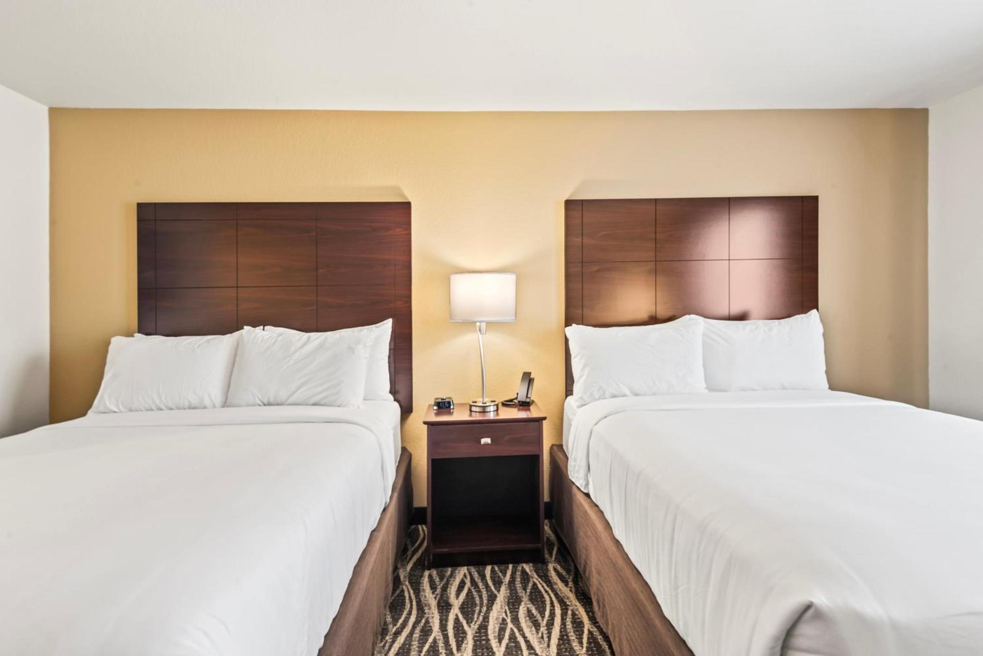 Cobblestone Hotel & Suites - Cullman photo 92