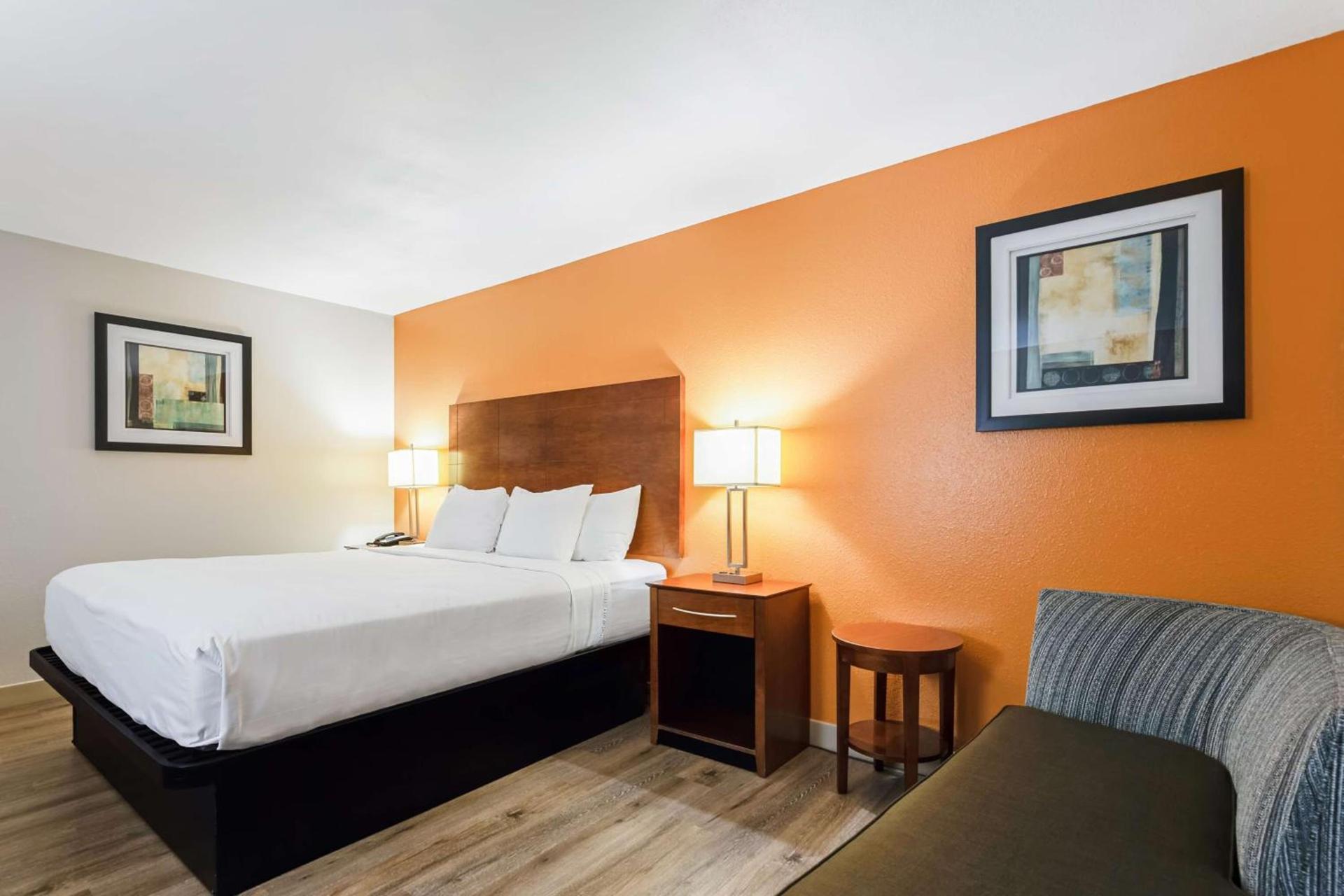 Best Western U.S. Inn photo 12