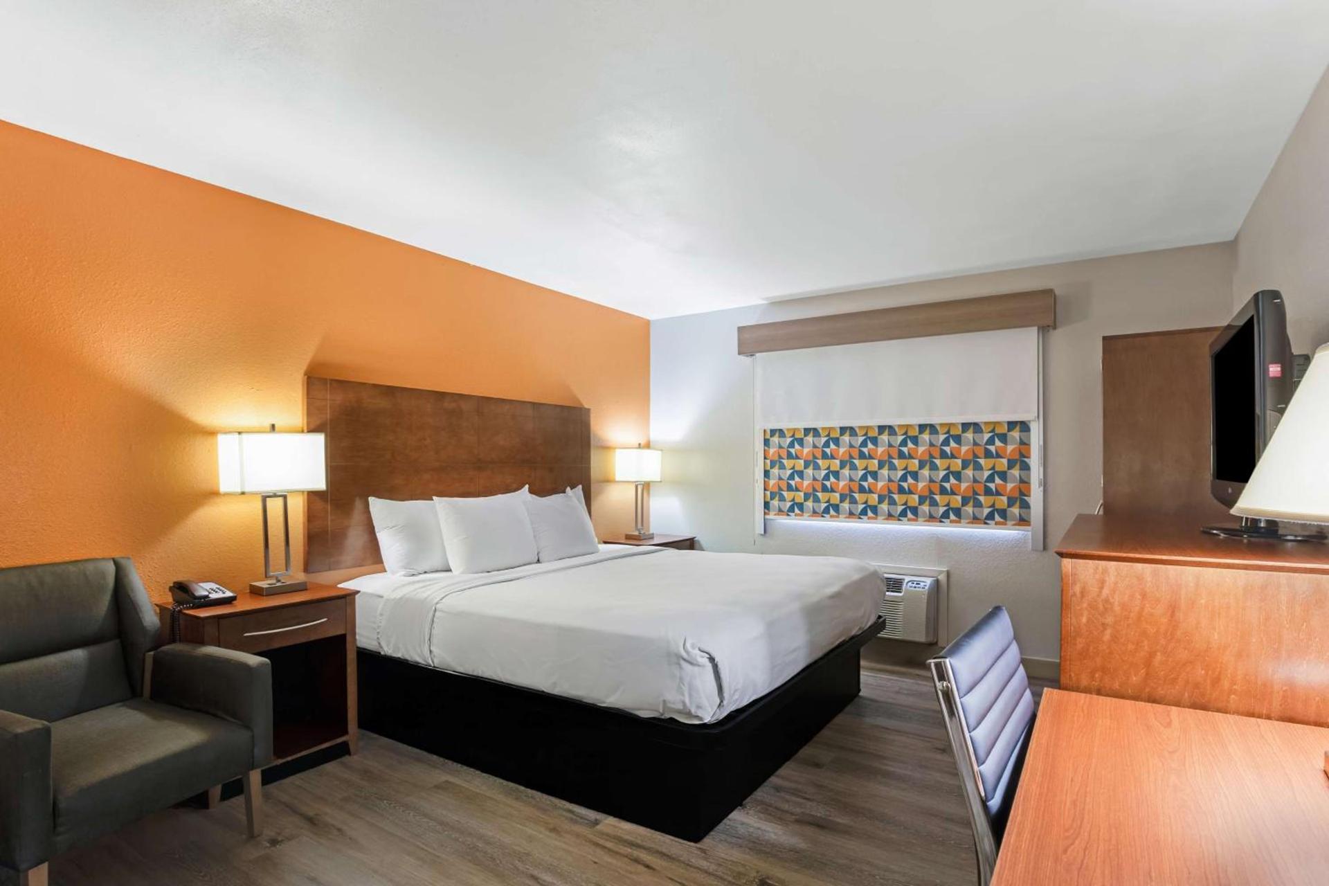 Best Western U.S. Inn photo 14