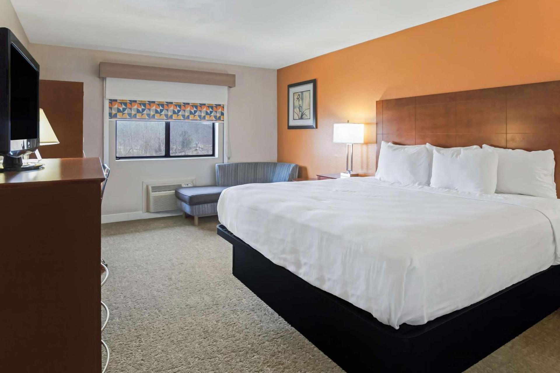 Best Western U.S. Inn photo 22
