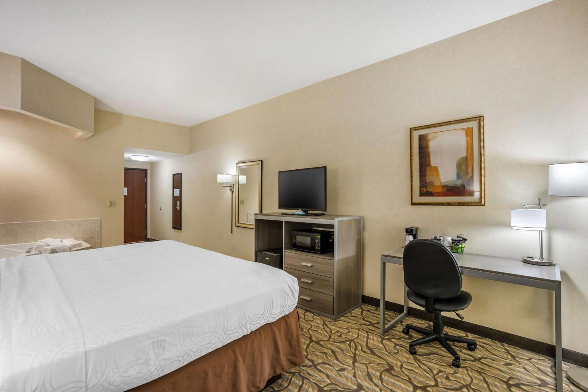 Best Western Danville Inn photo 10
