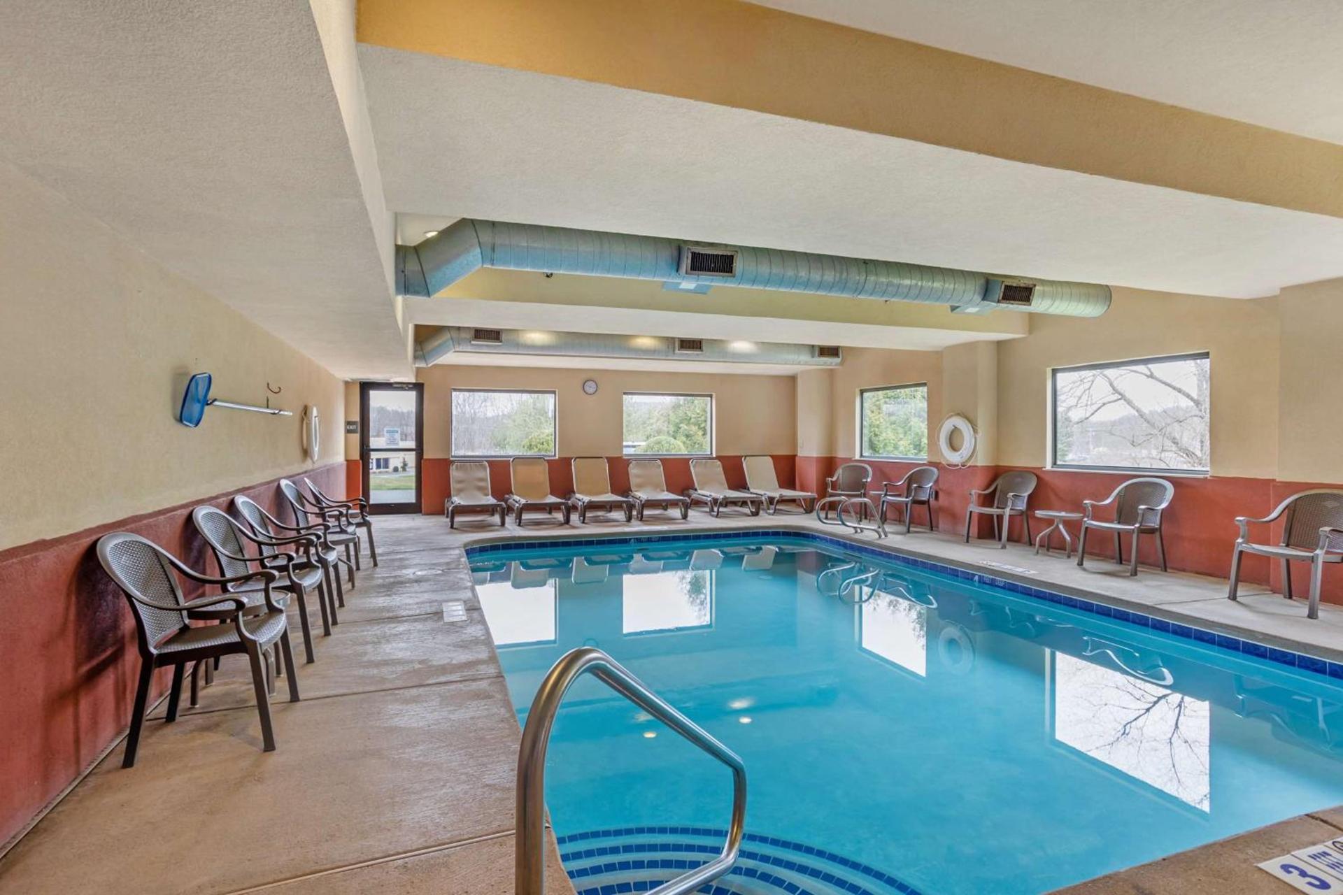 Best Western Danville Inn photo 40