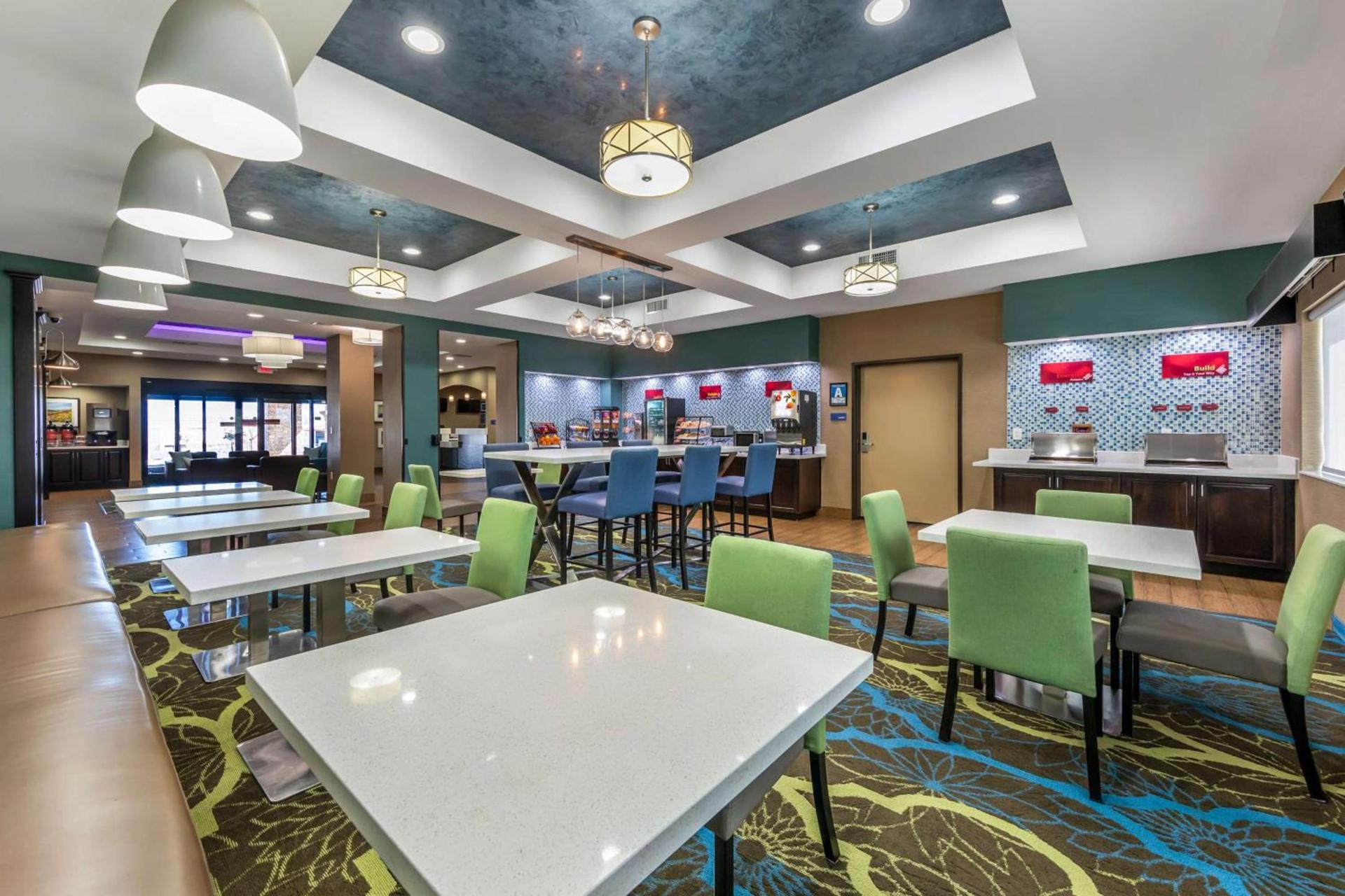 Best Western Plus Taft Inn photo 6