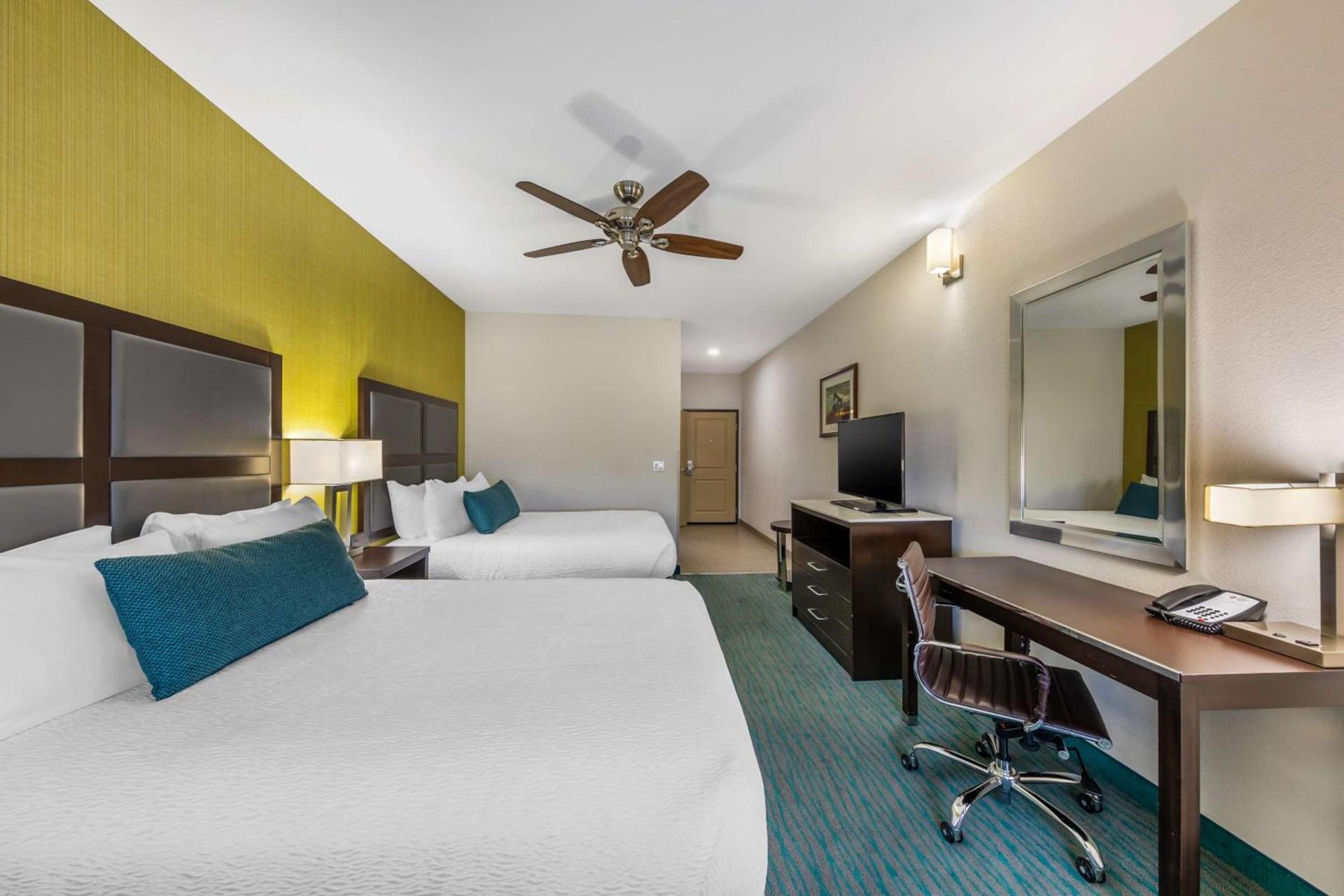 Best Western Plus Taft Inn photo 19