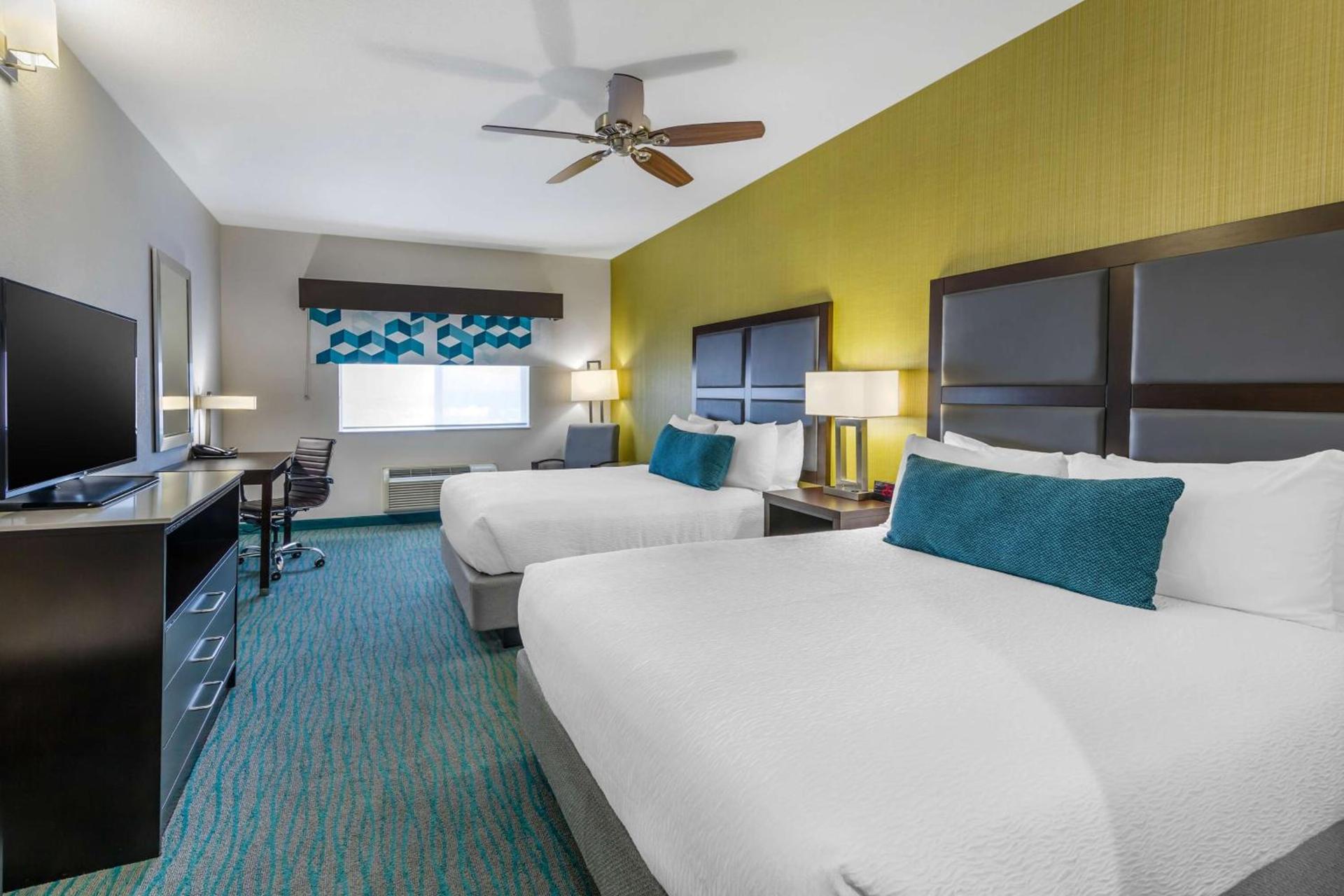 Best Western Plus Taft Inn photo 26