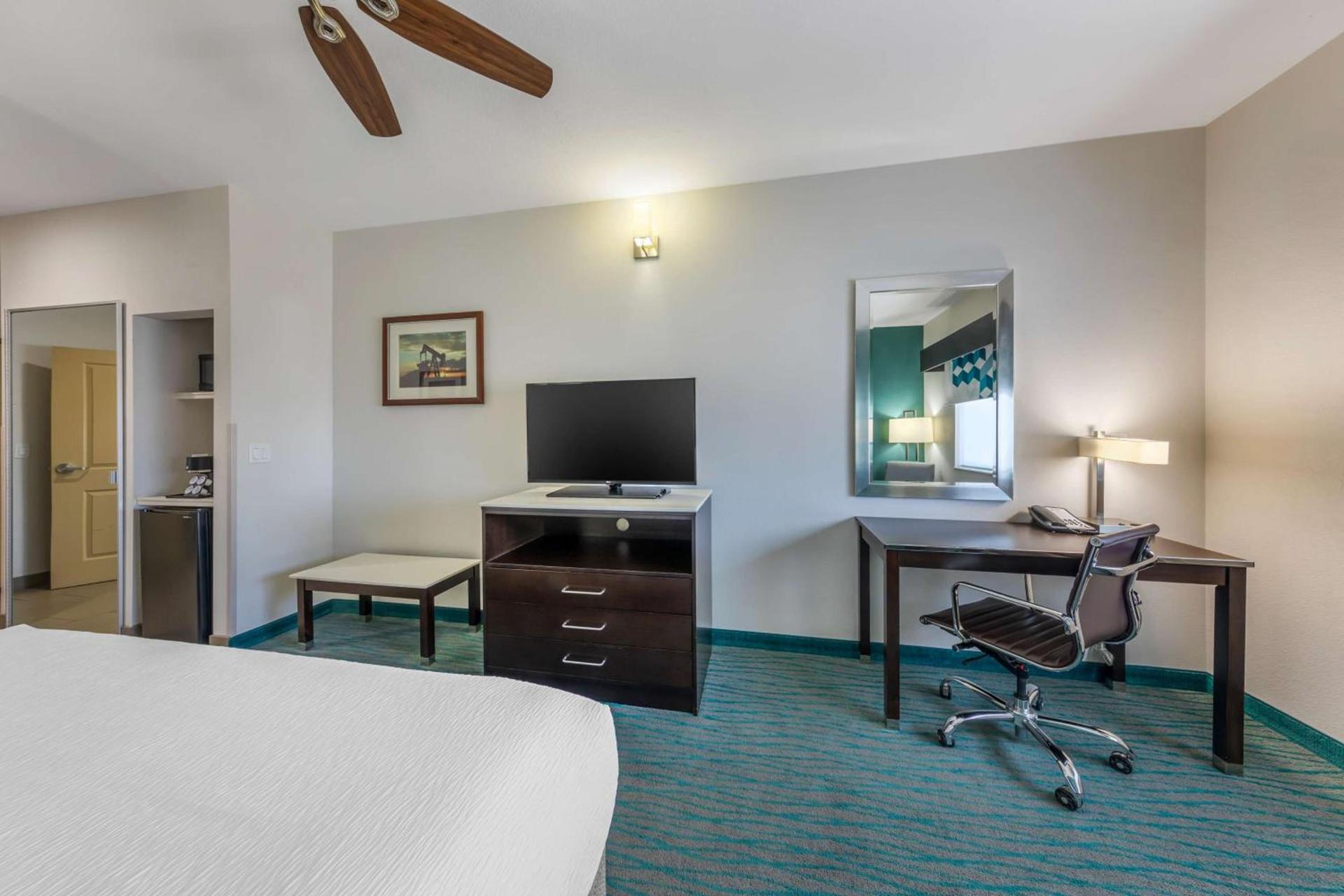 Best Western Plus Taft Inn photo 35