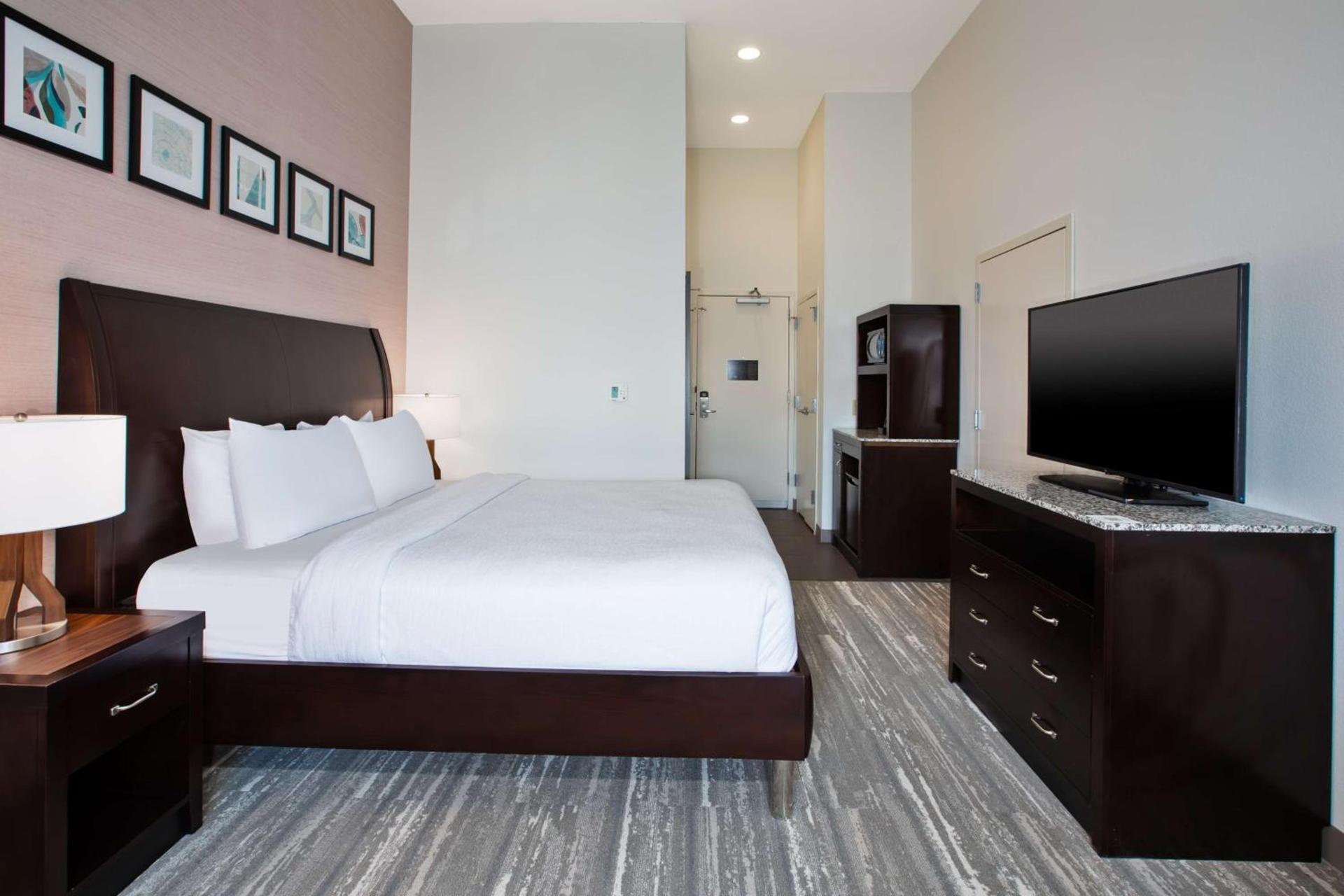 Hilton Garden Inn Benton Harbor photo 25