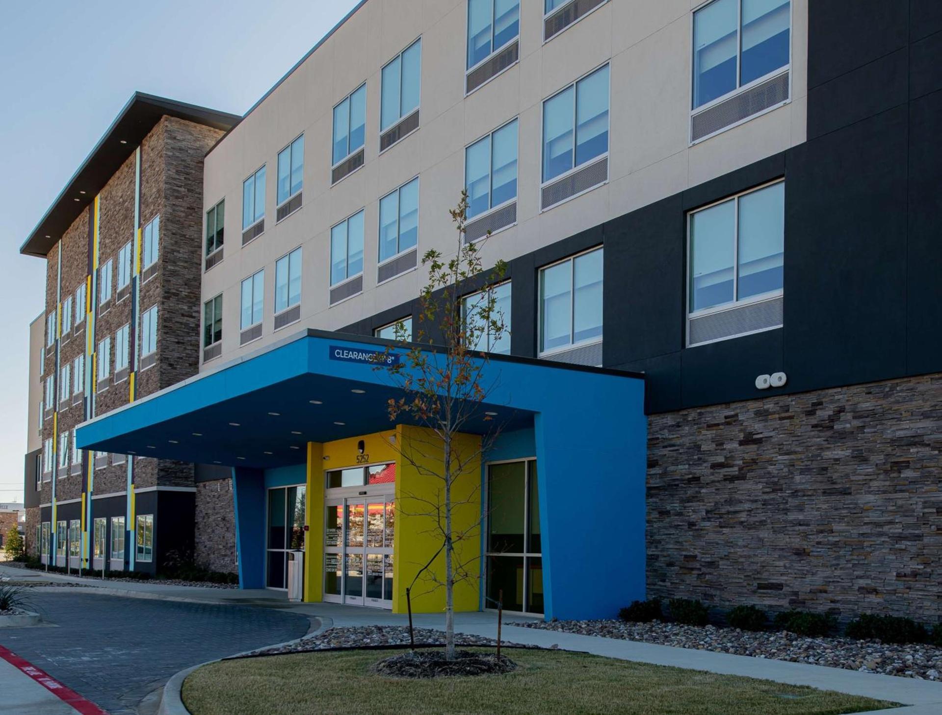 Tru By Hilton The Colony photo 4