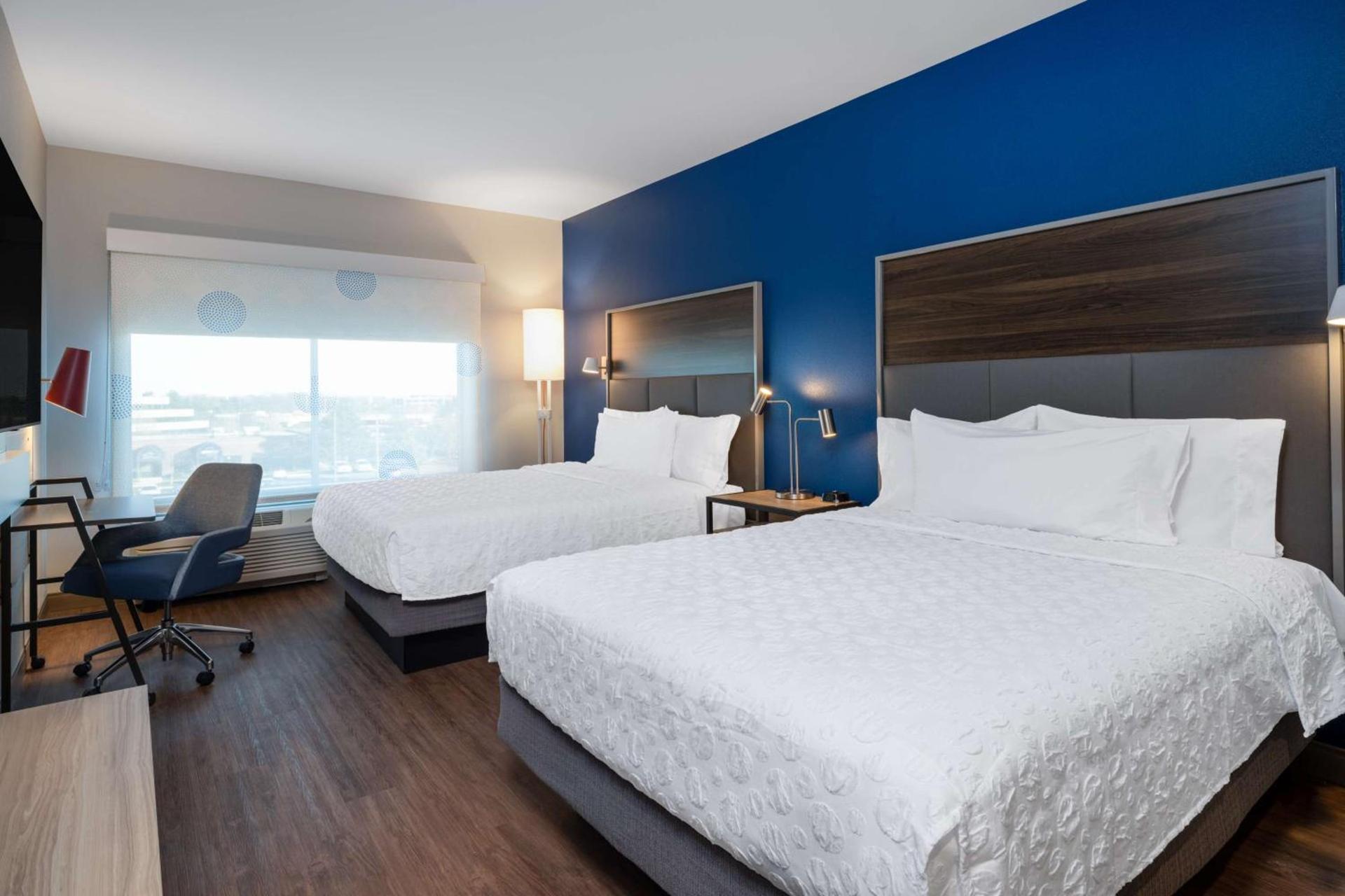 Tru By Hilton Naperville Chicago photo 19