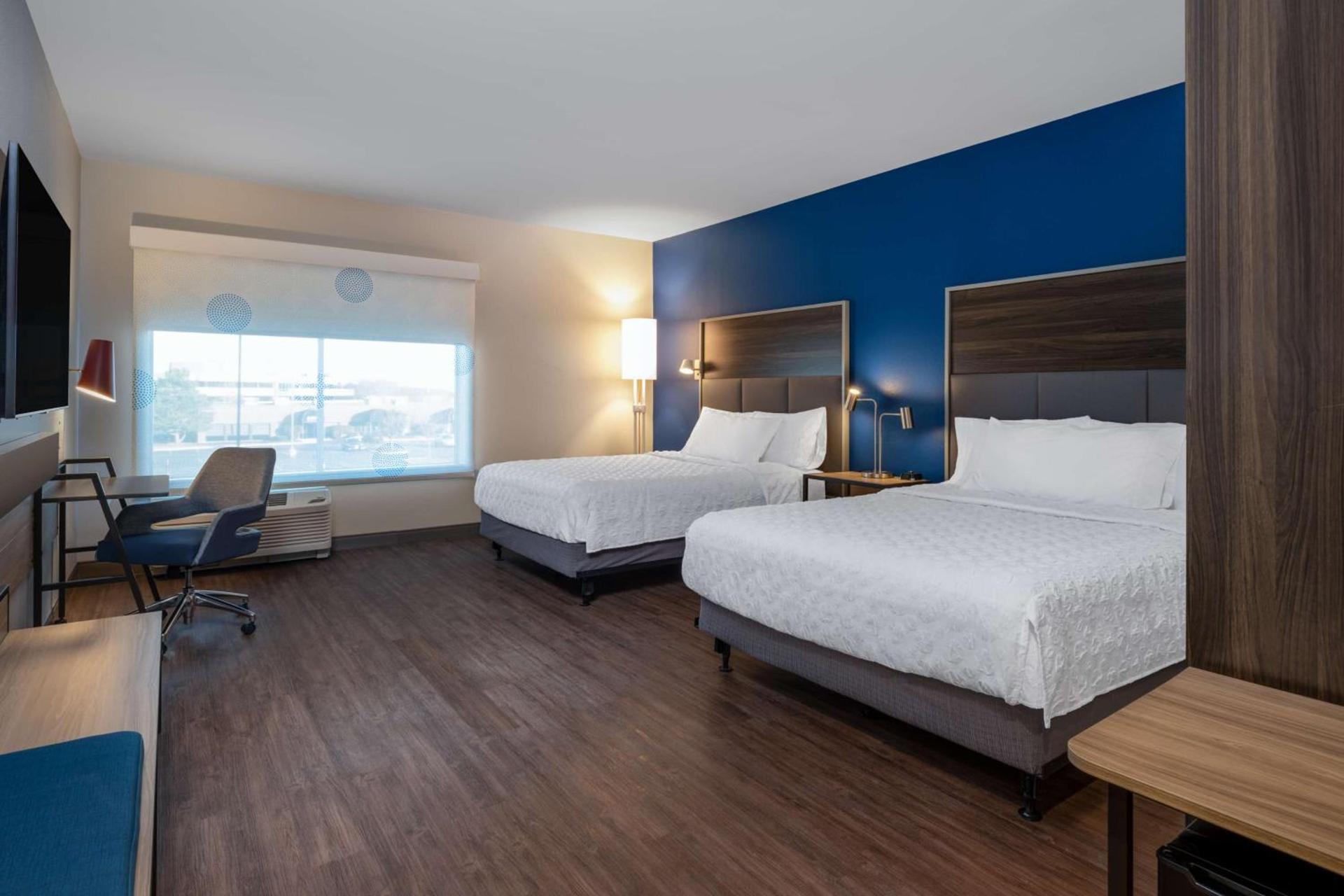 Tru By Hilton Naperville Chicago photo 24