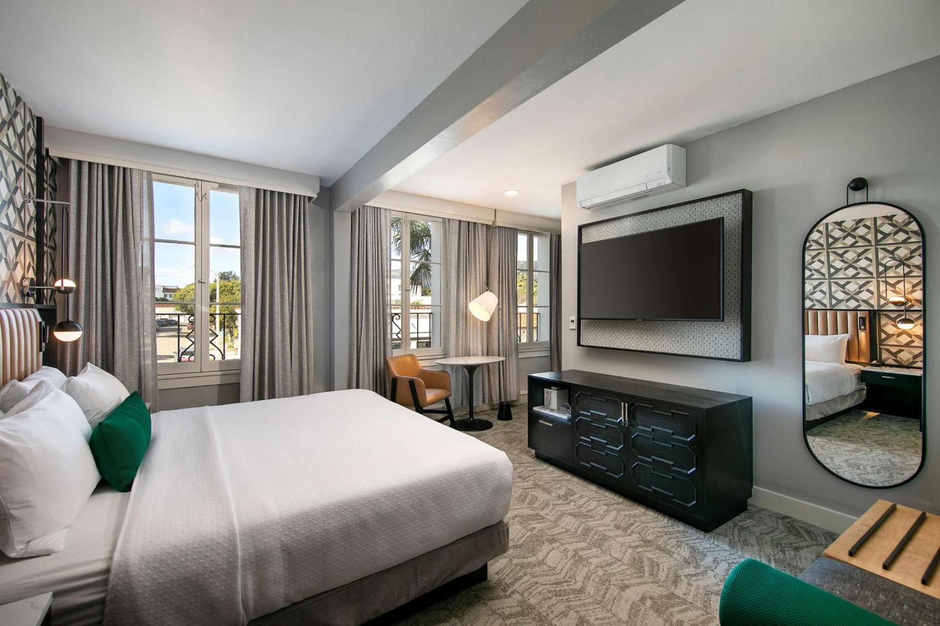 Hotel Virginia Santa Barbara, Tapestry Collection by Hilton photo 21