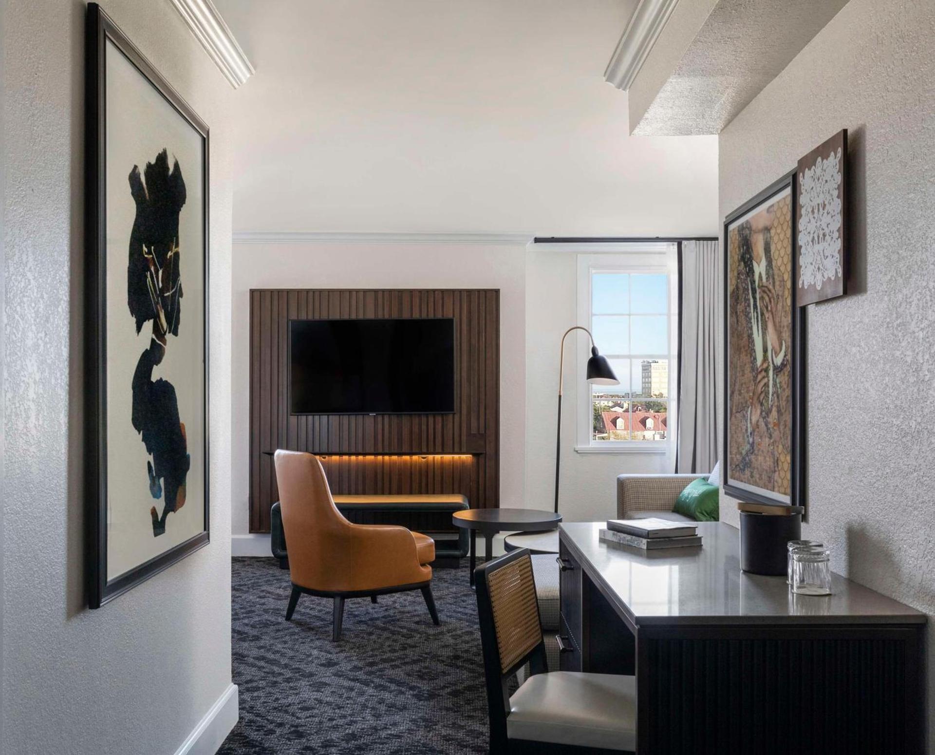 Mills House Charleston, Curio Collection by Hilton photo 46