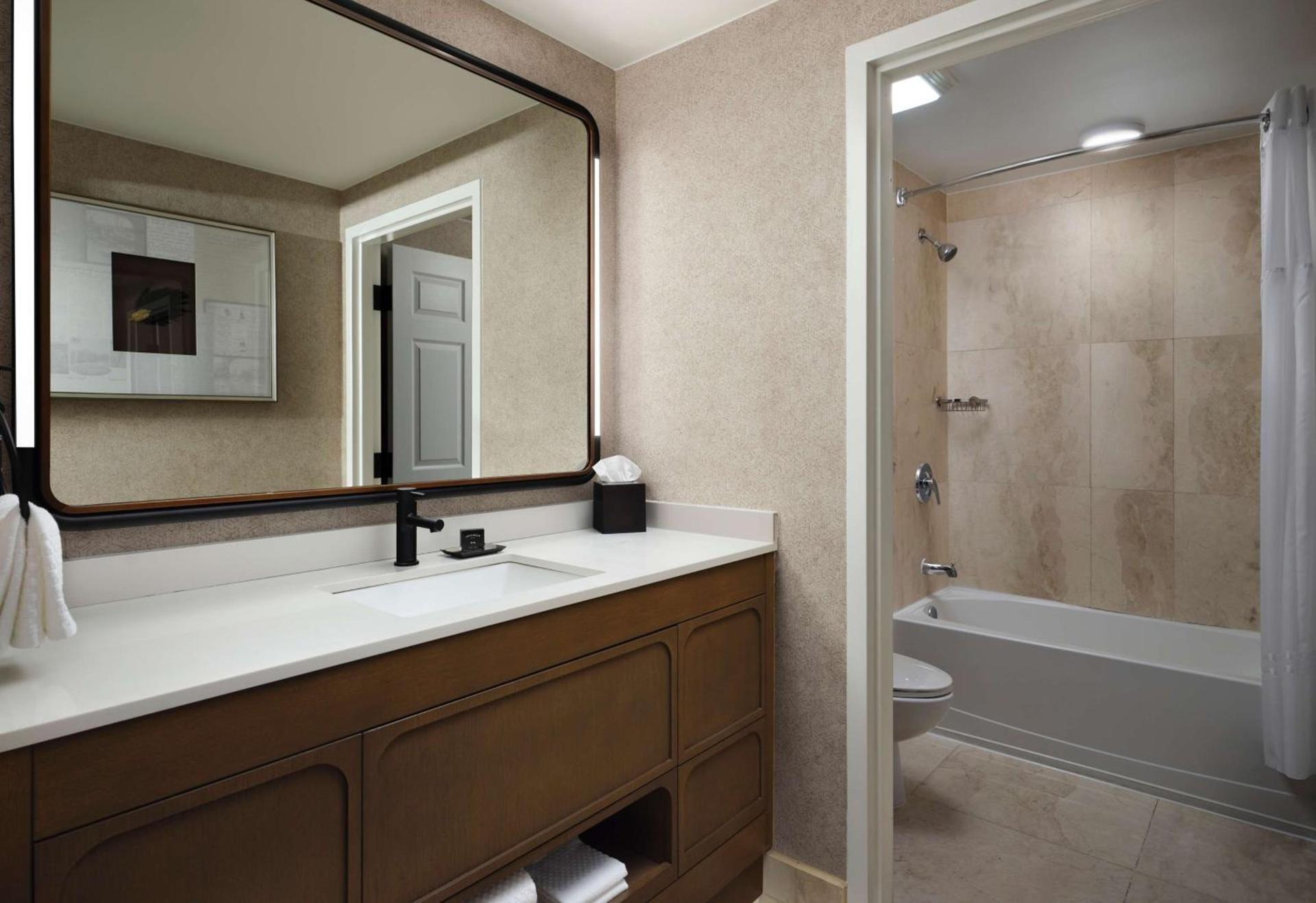 Hotel Flor Tampa Downtown, Tapestry Collection By Hilton photo 23