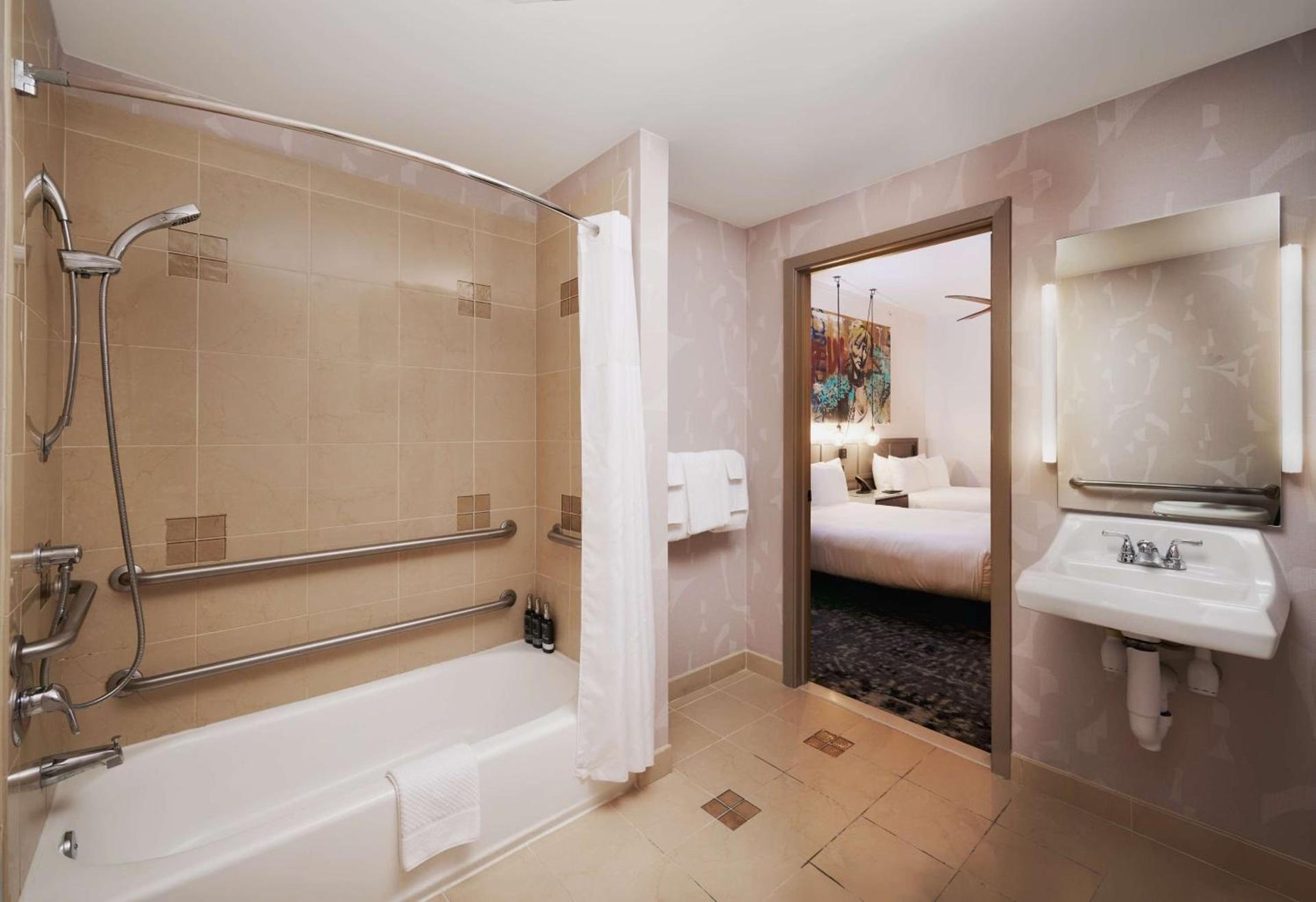 The Barnes San Francisco, Tapestry Collection by Hilton photo 15
