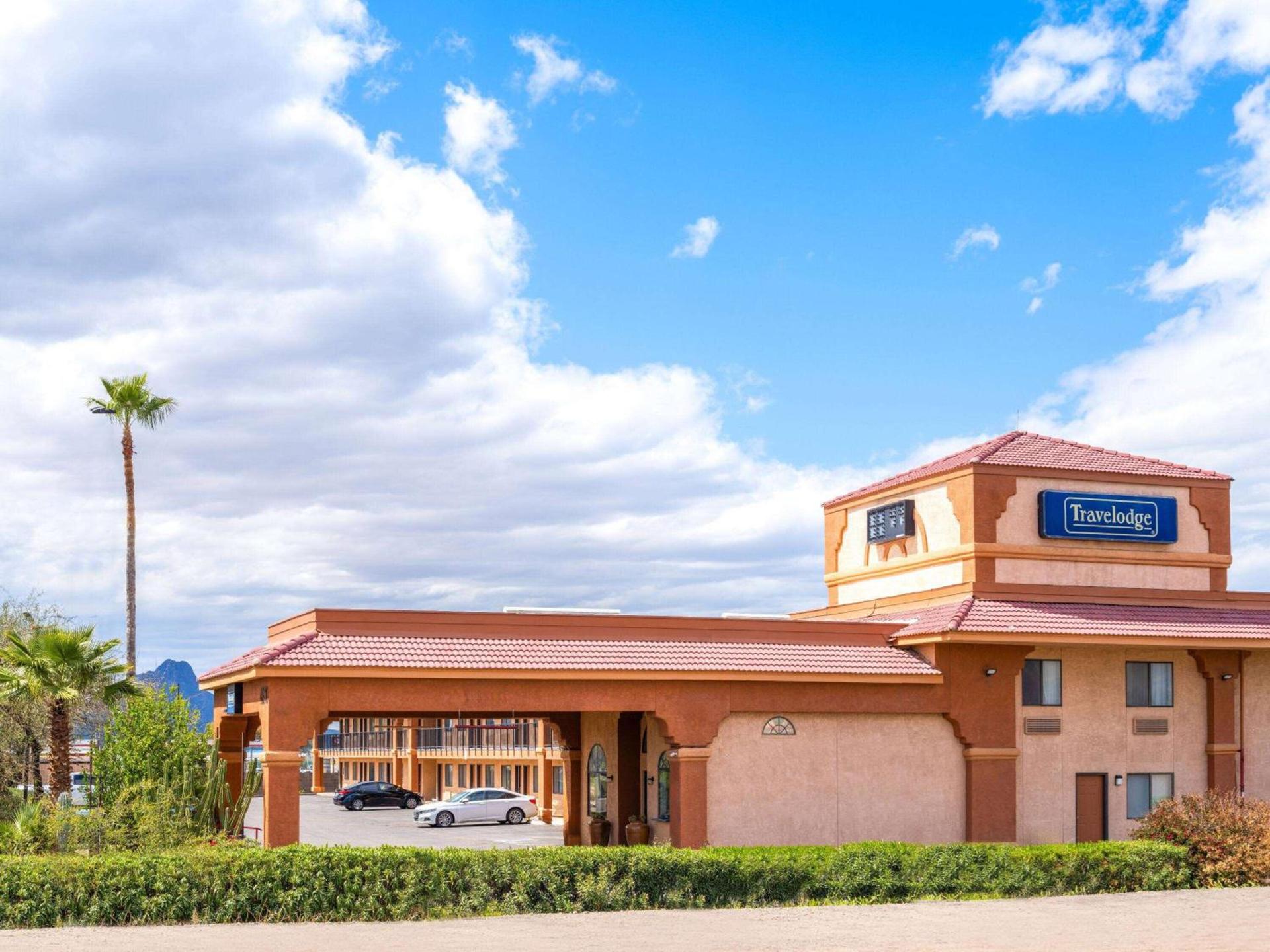 Travelodge by Wyndham Tucson AZ photo 2