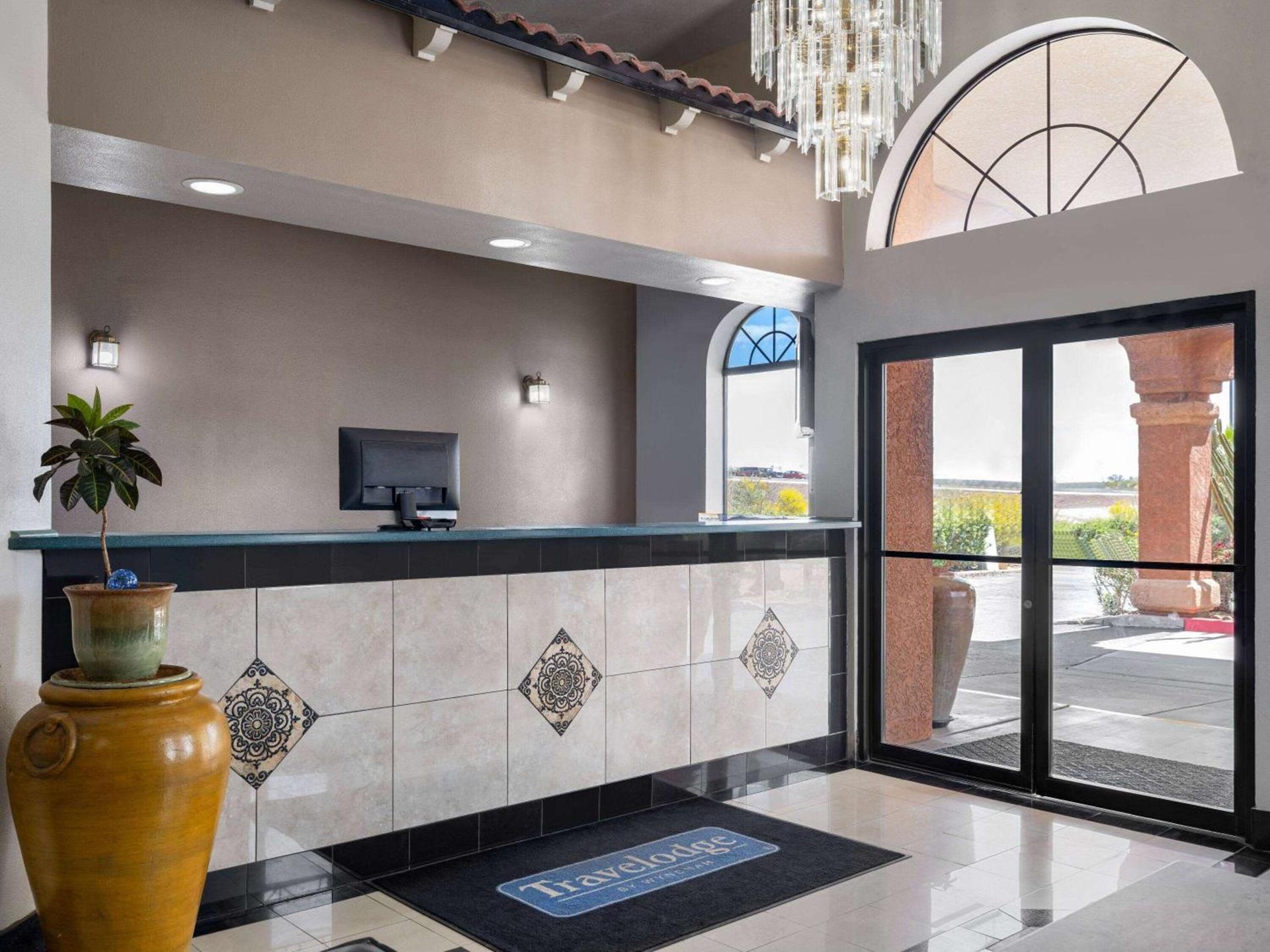 Travelodge by Wyndham Tucson AZ photo 5