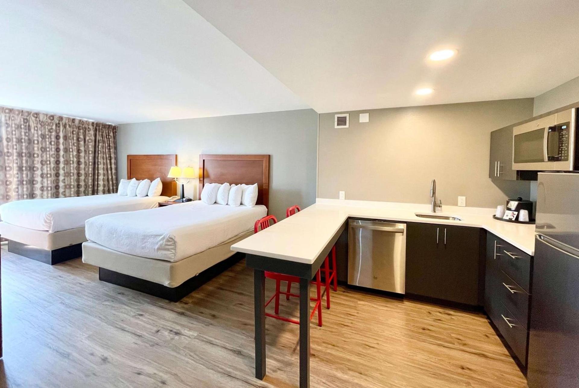 Hawthorn Extended Stay by Wyndham Ellsworth Bar Harbor photo 3