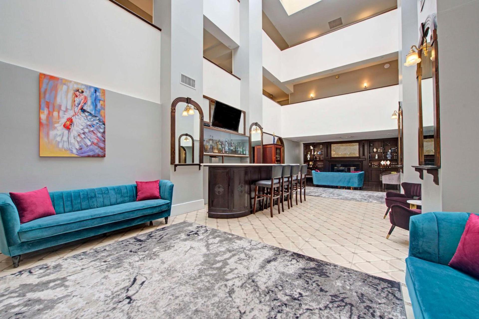 The Roslyn, Tapestry Collection by Hilton photo 6