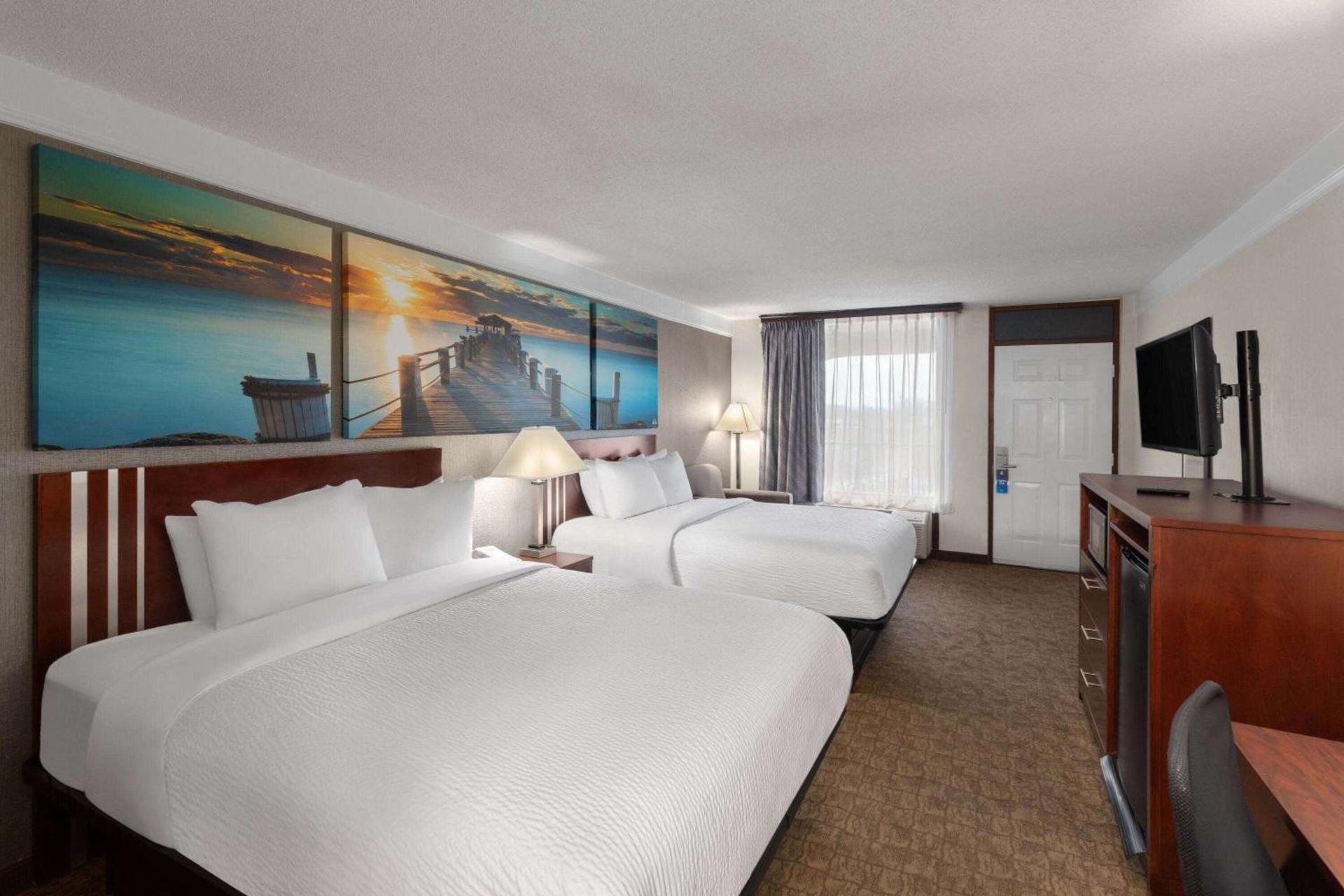 Days Inn by Wyndham Columbia Kentucky photo 25