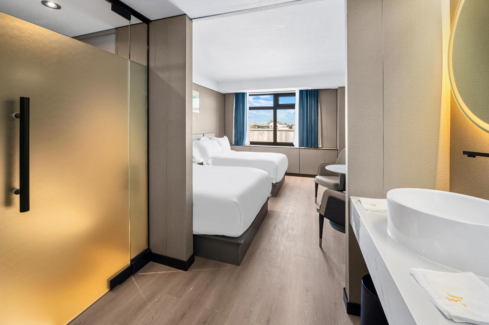 Ly New York Hotel photo 9