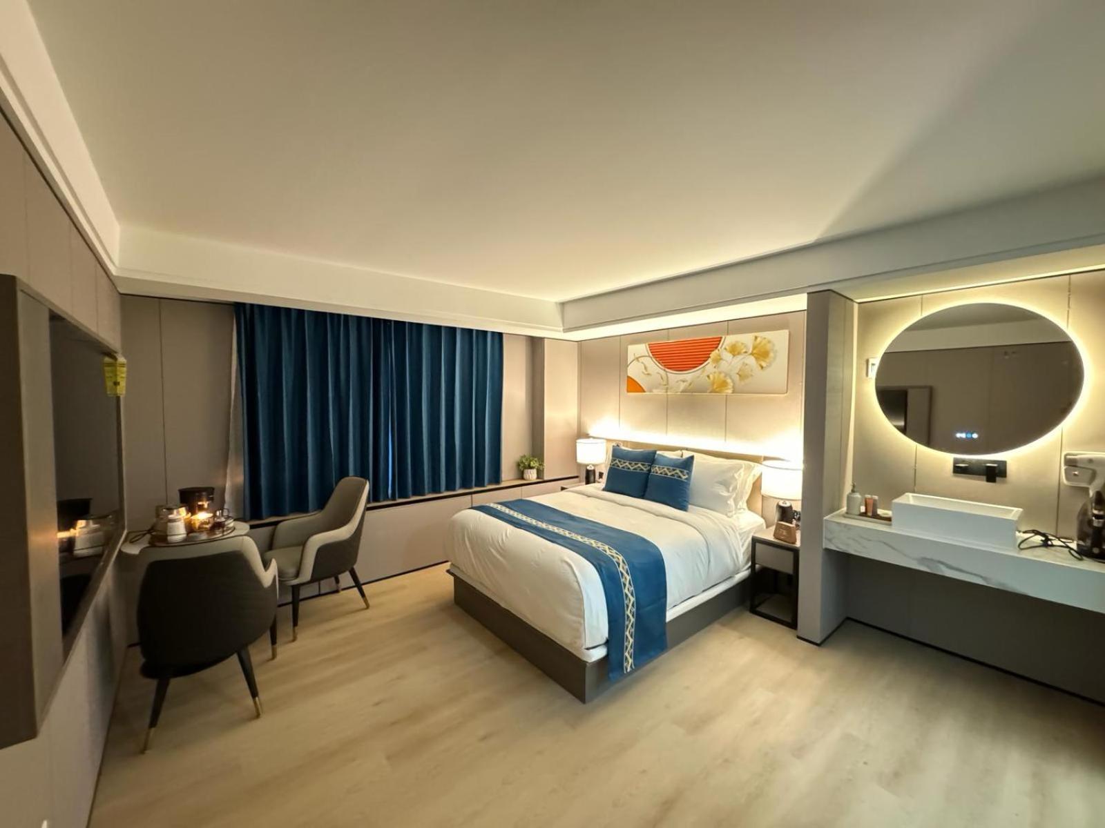 Ly New York Hotel photo 35
