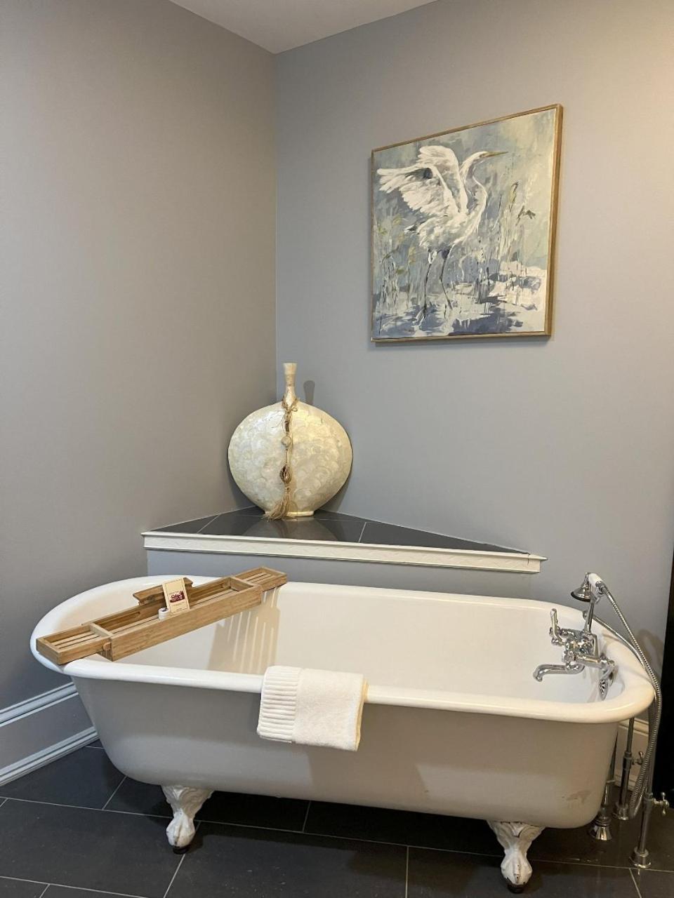 Saltair Inn Waterfront B&B photo 8