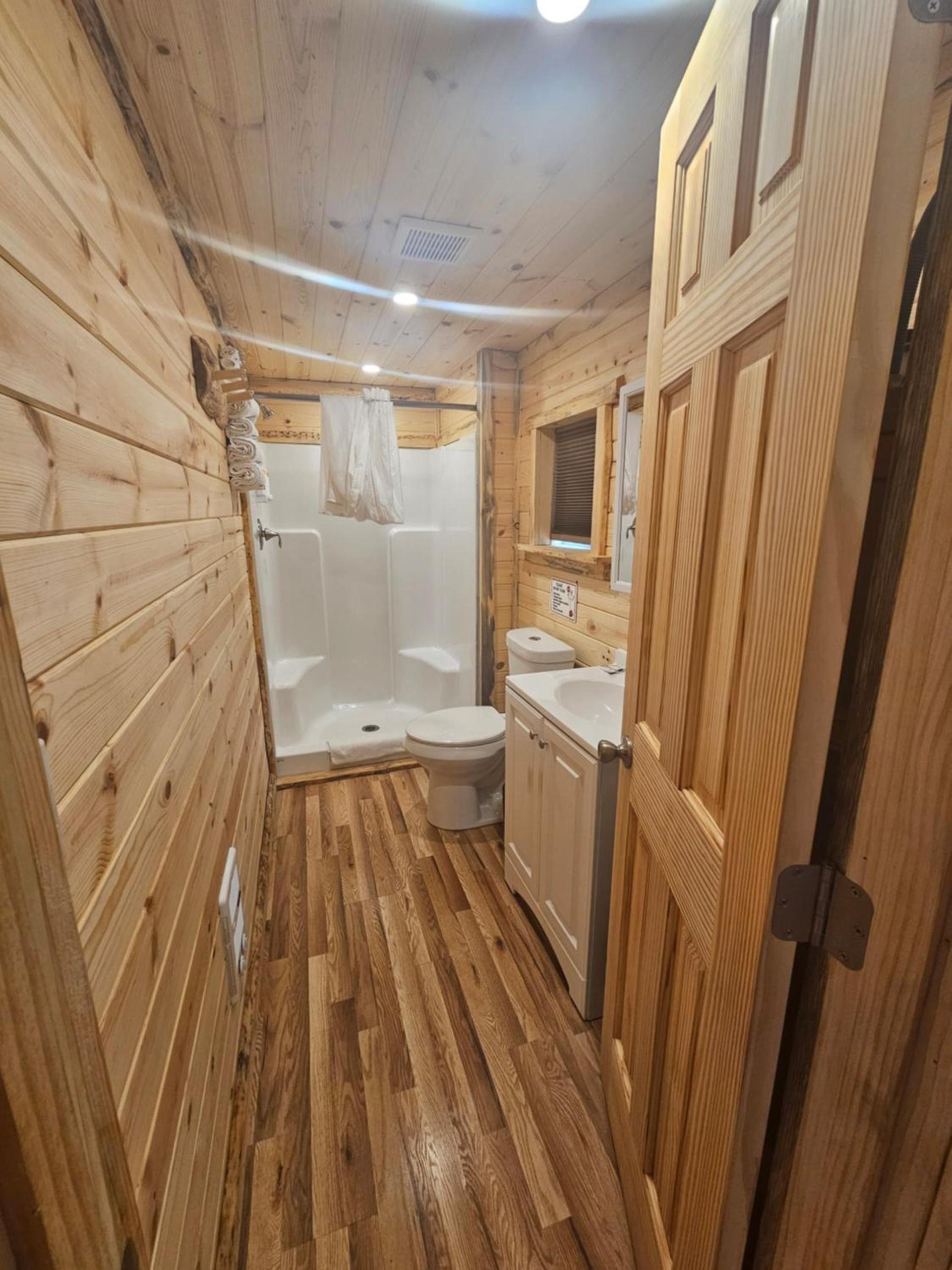 Rimrock Lodge LLC photo 20