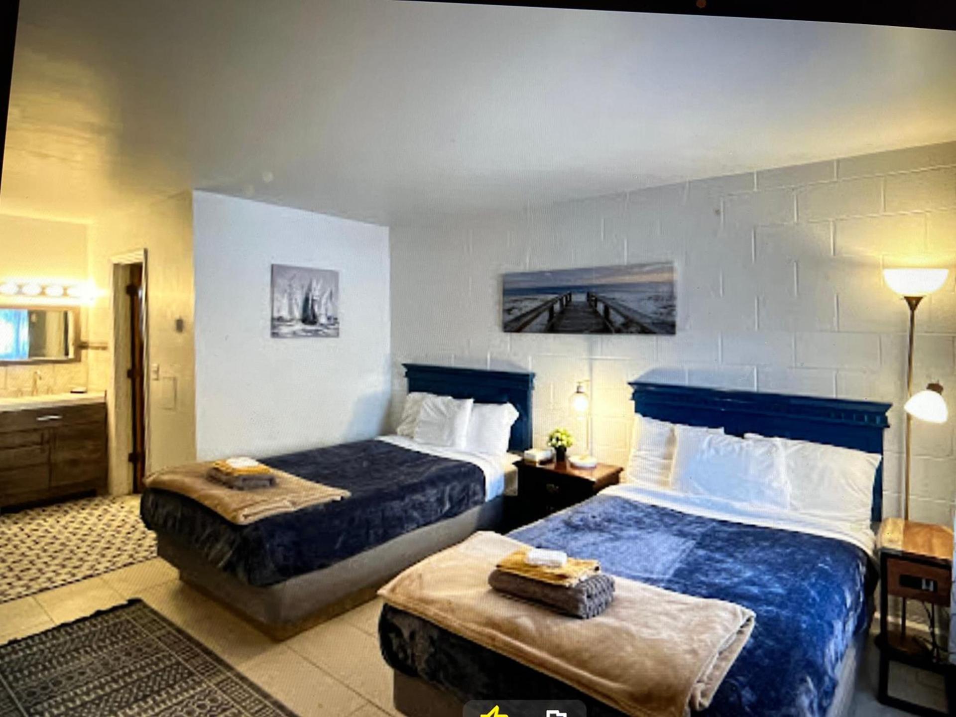 Rolling Hills Motel photo 30
