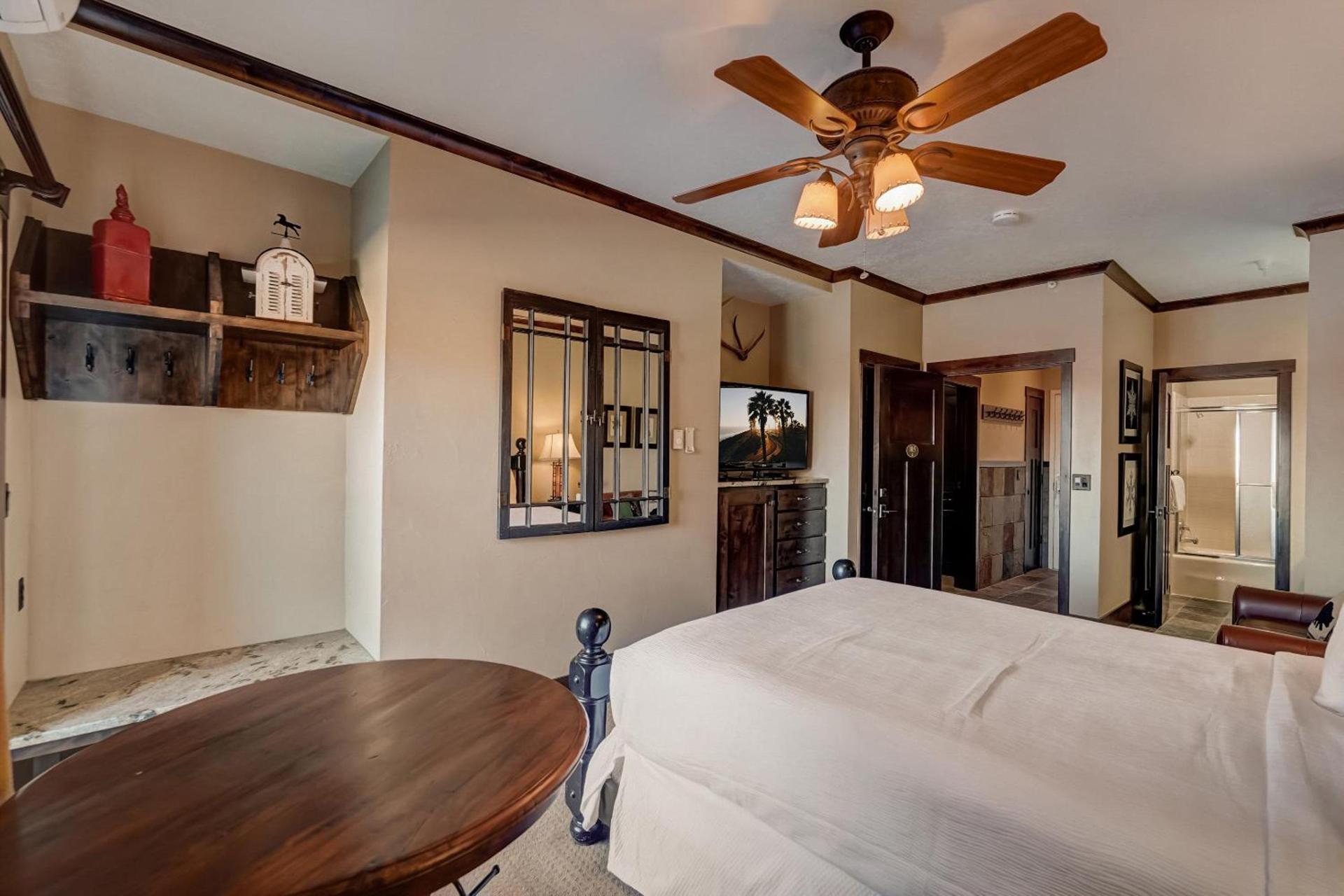 The Lodge at the Mountain Village by All Seasons Resort Lodging photo 93