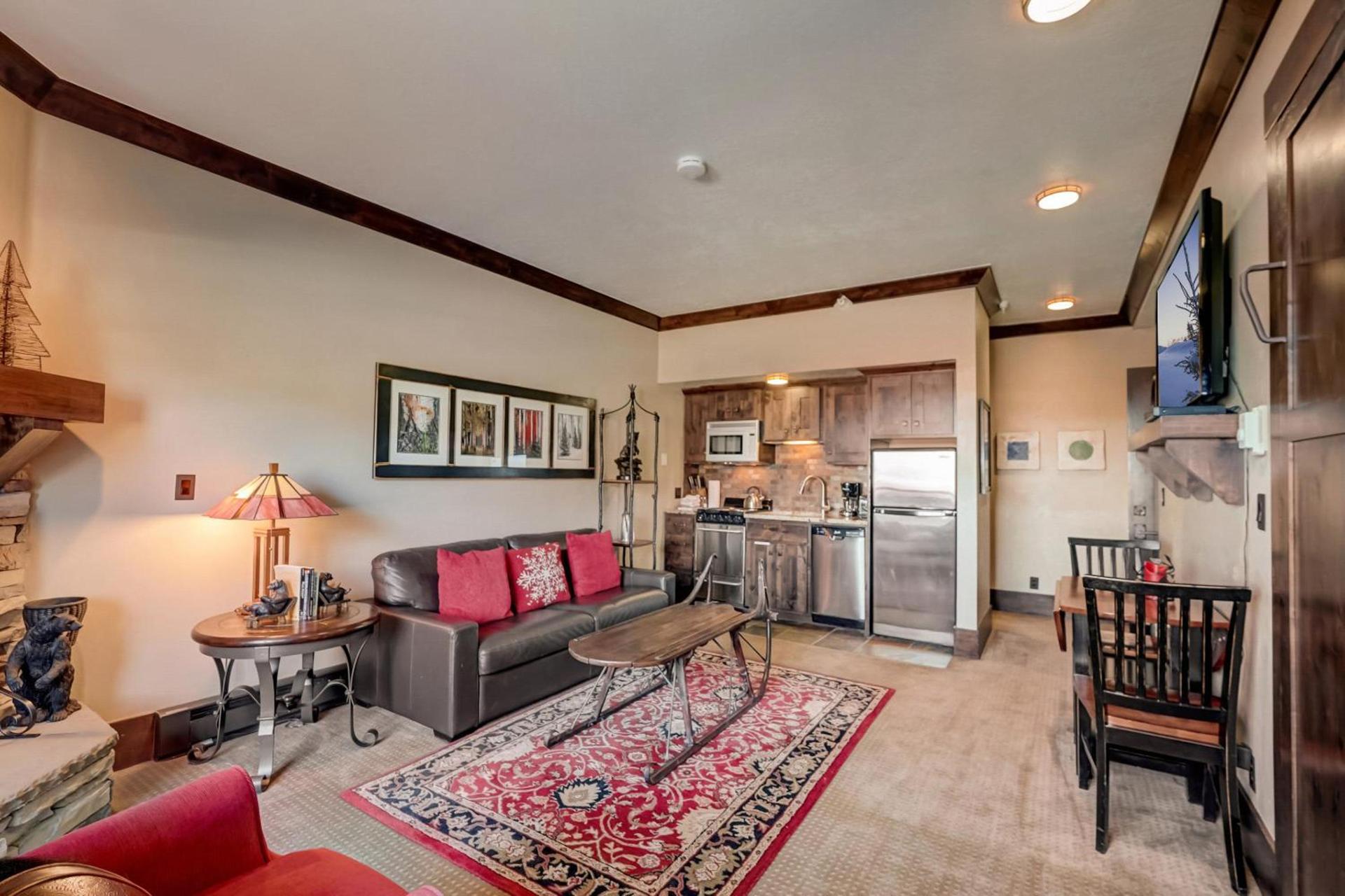The Lodge at the Mountain Village by All Seasons Resort Lodging photo 96