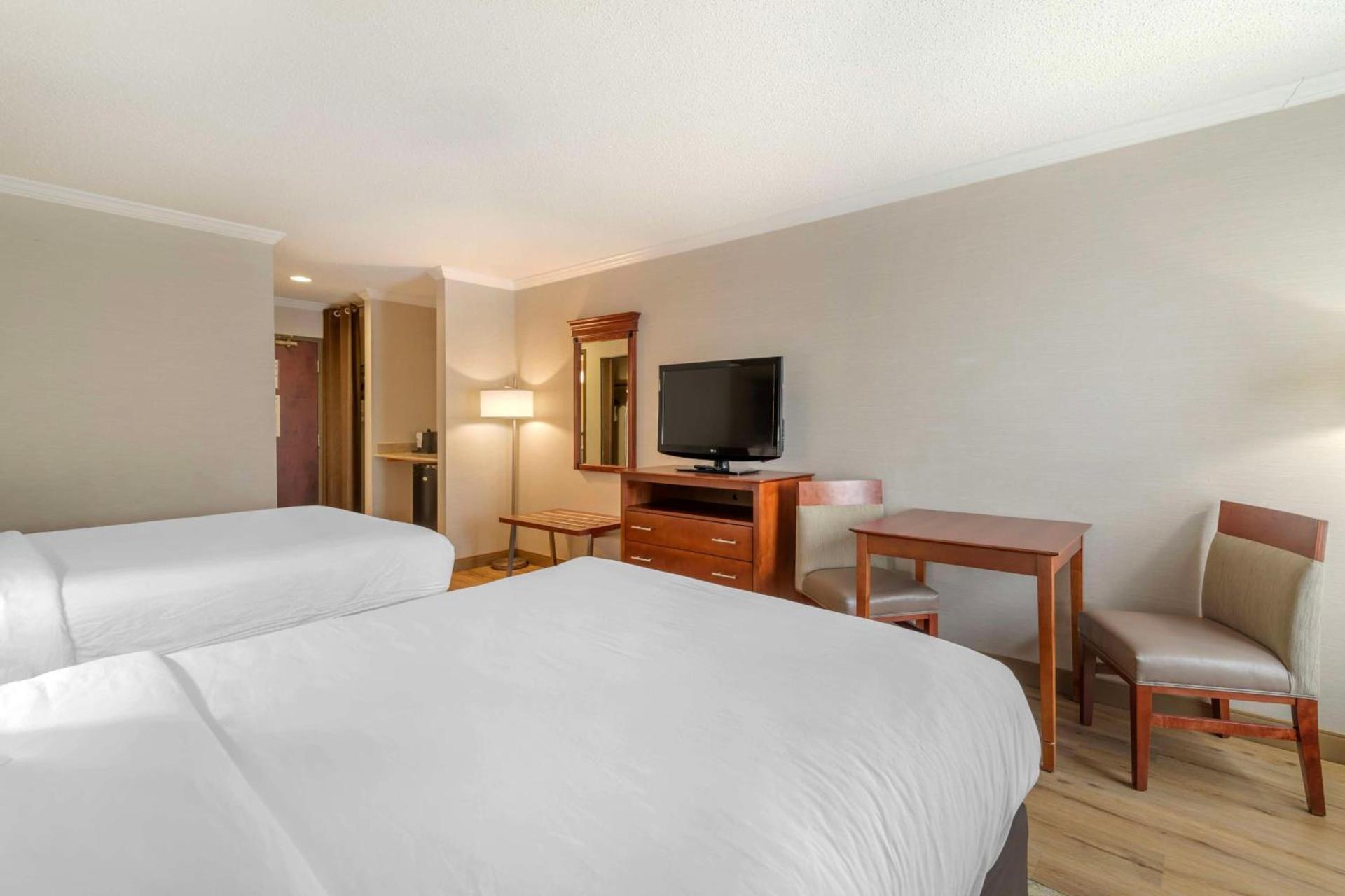 Syracuse Grand photo 40