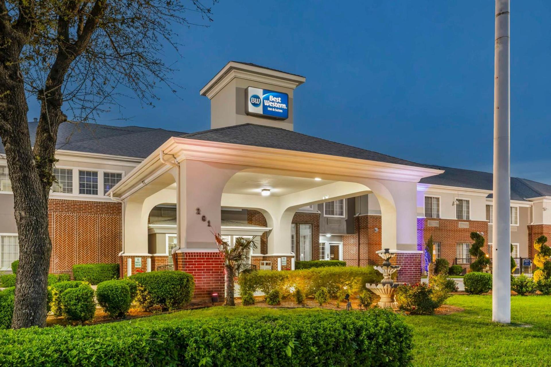 Best Western Fort Worth Inn & Suites photo 8