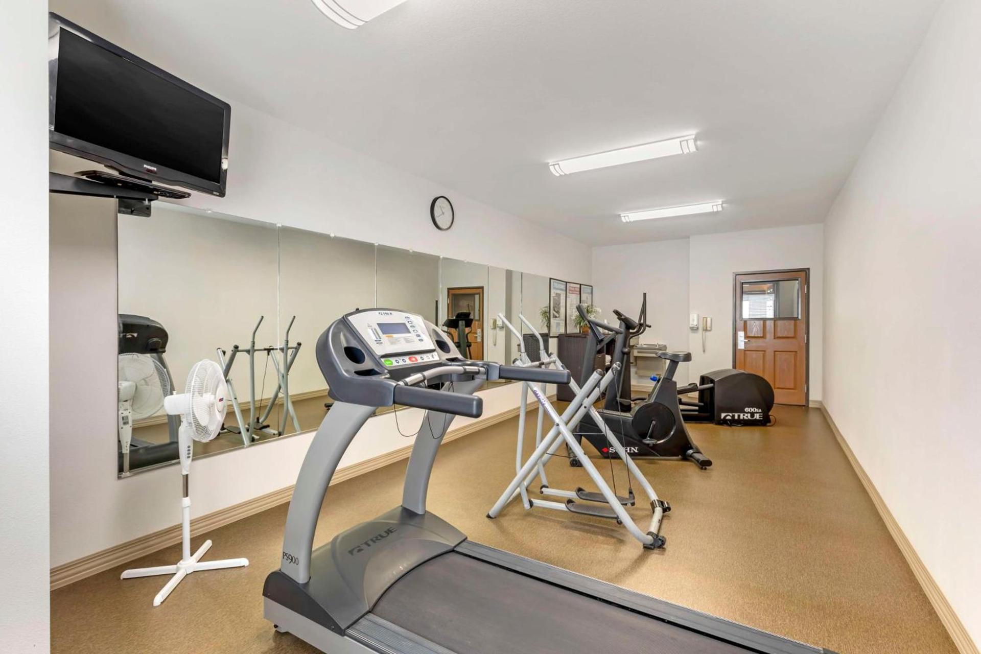 Best Western Fort Worth Inn & Suites photo 7