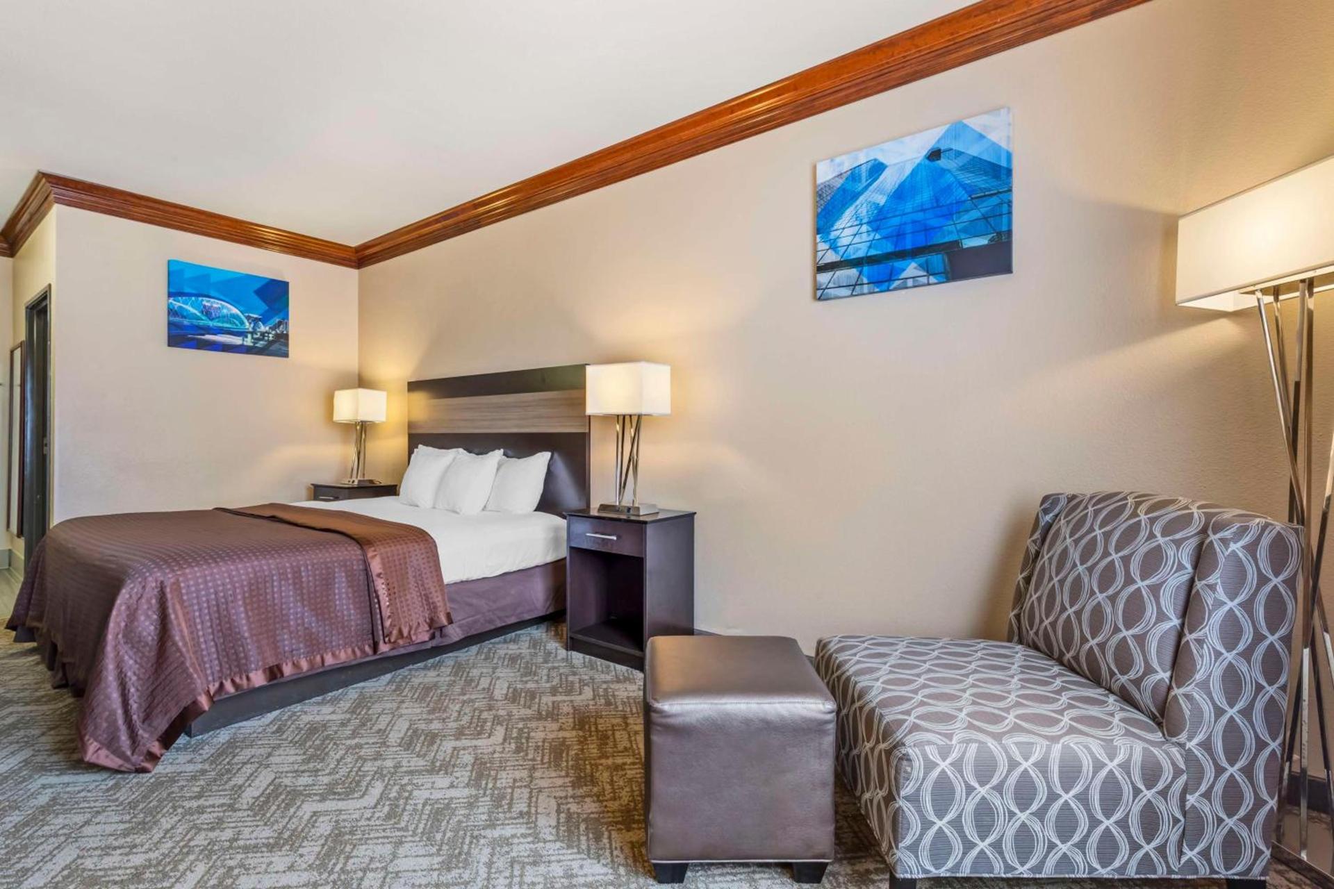 Best Western Fort Worth Inn & Suites photo 14