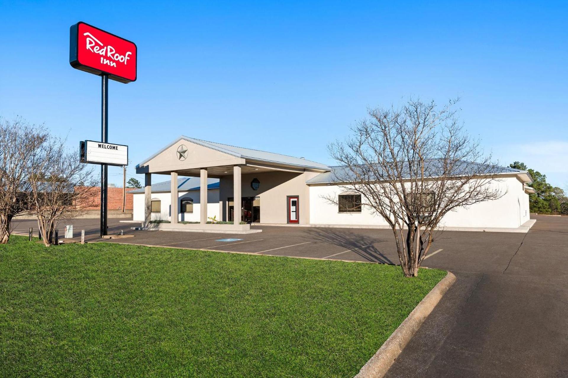 Red Roof Inn Nacogdoches photo 2