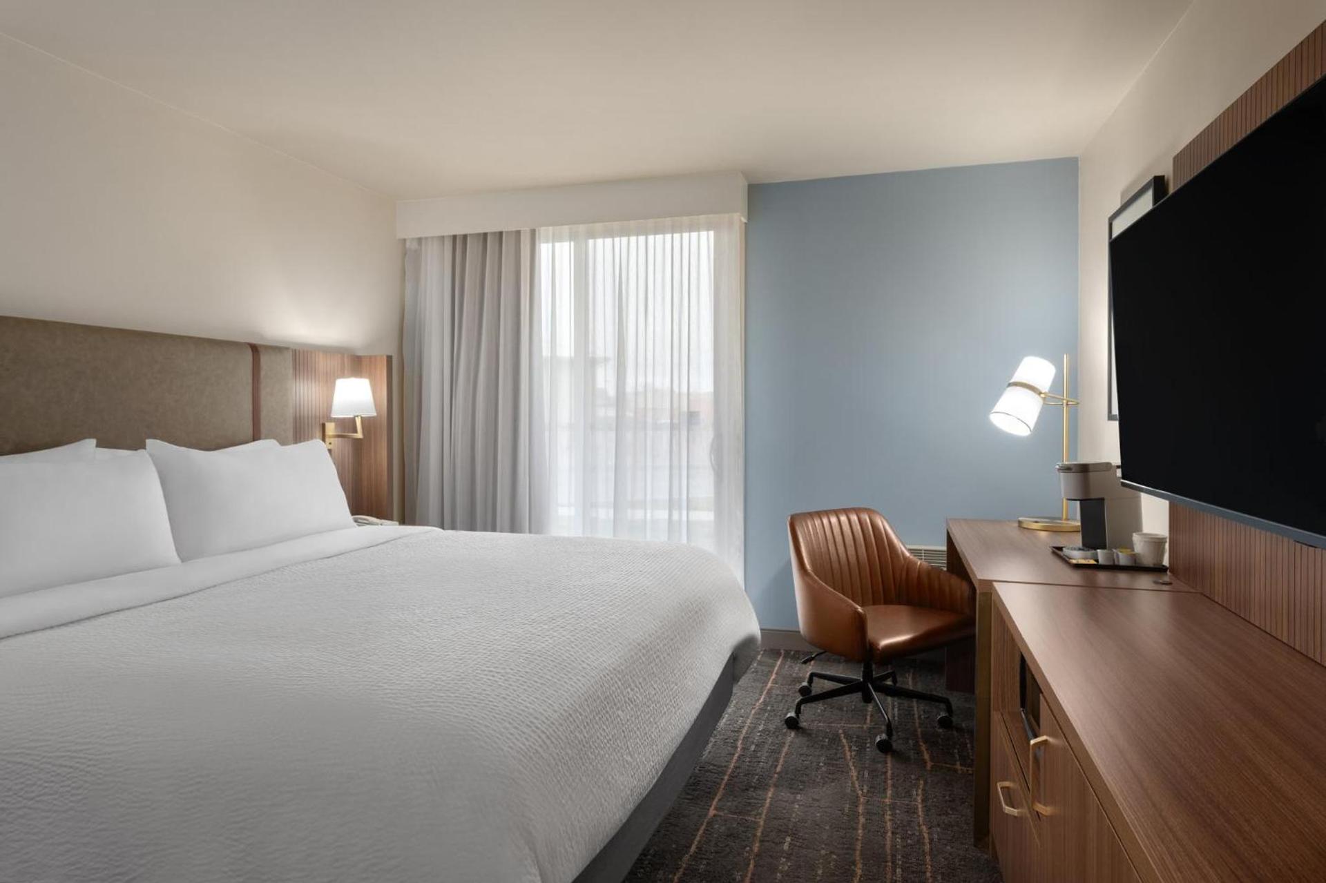 Holiday Inn Ontario by IHG photo 33