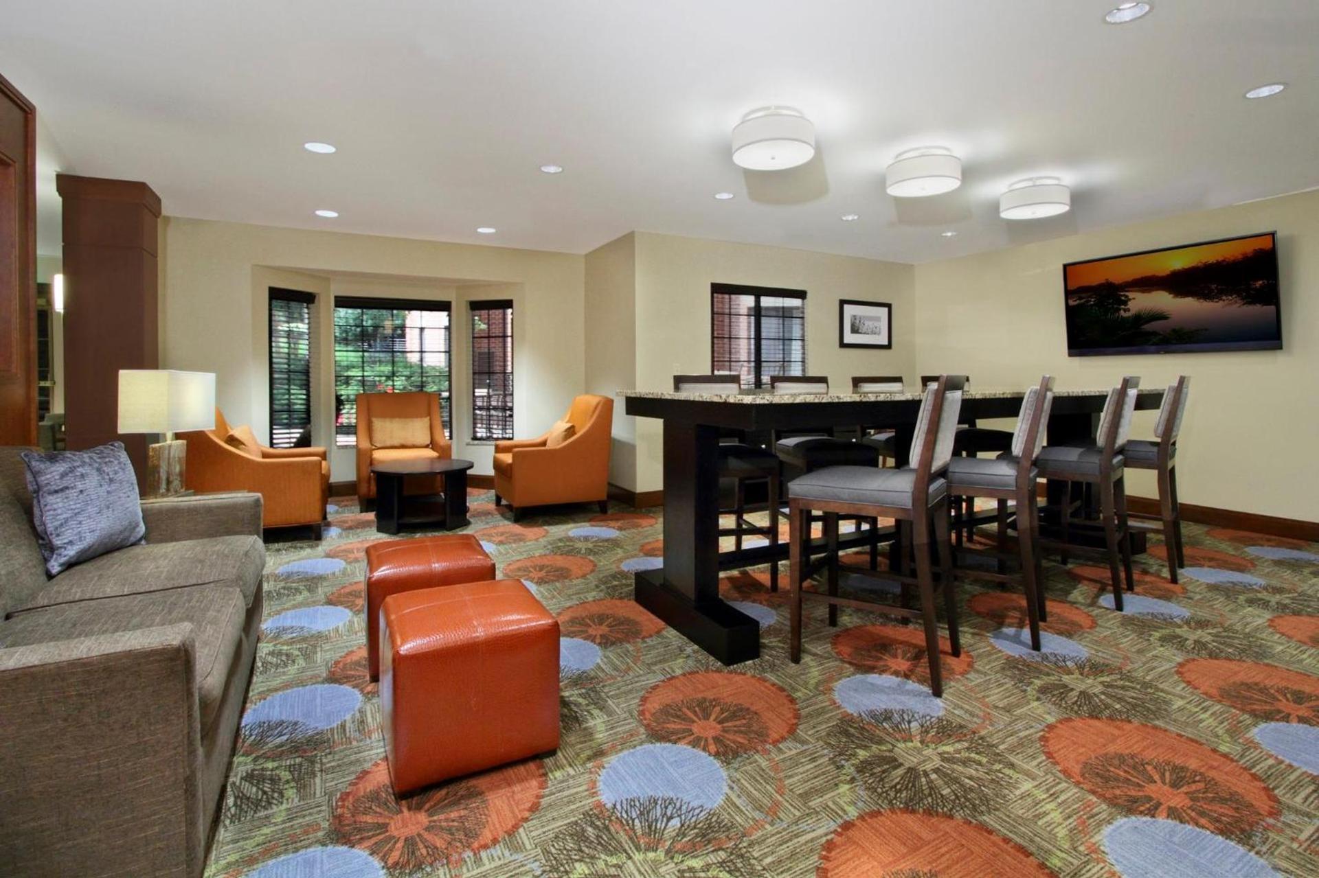Staybridge Suites Tysons - McLean by IHG photo 14