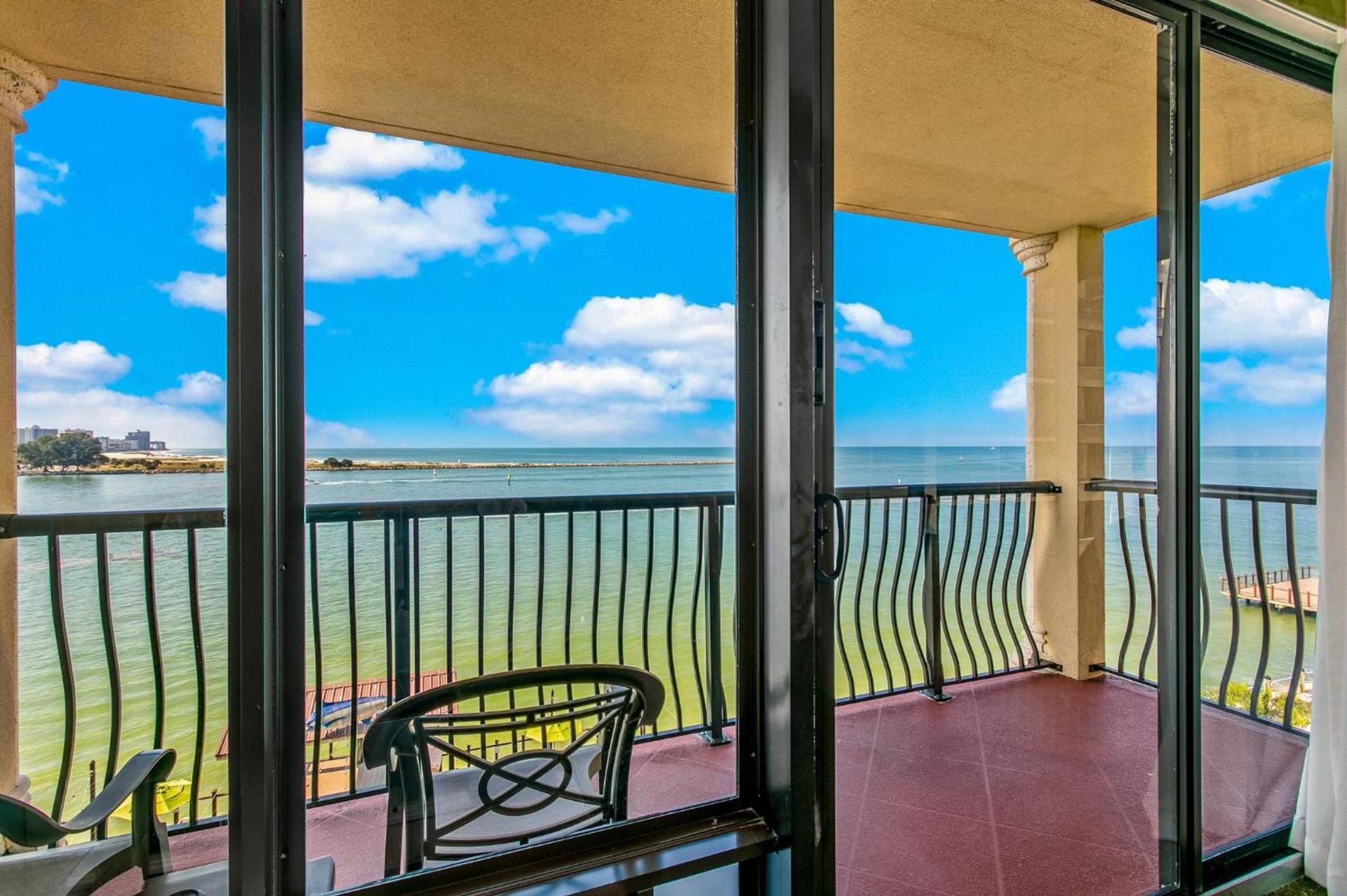 Holiday Inn & Suites Clearwater Beach by IHG photo 52