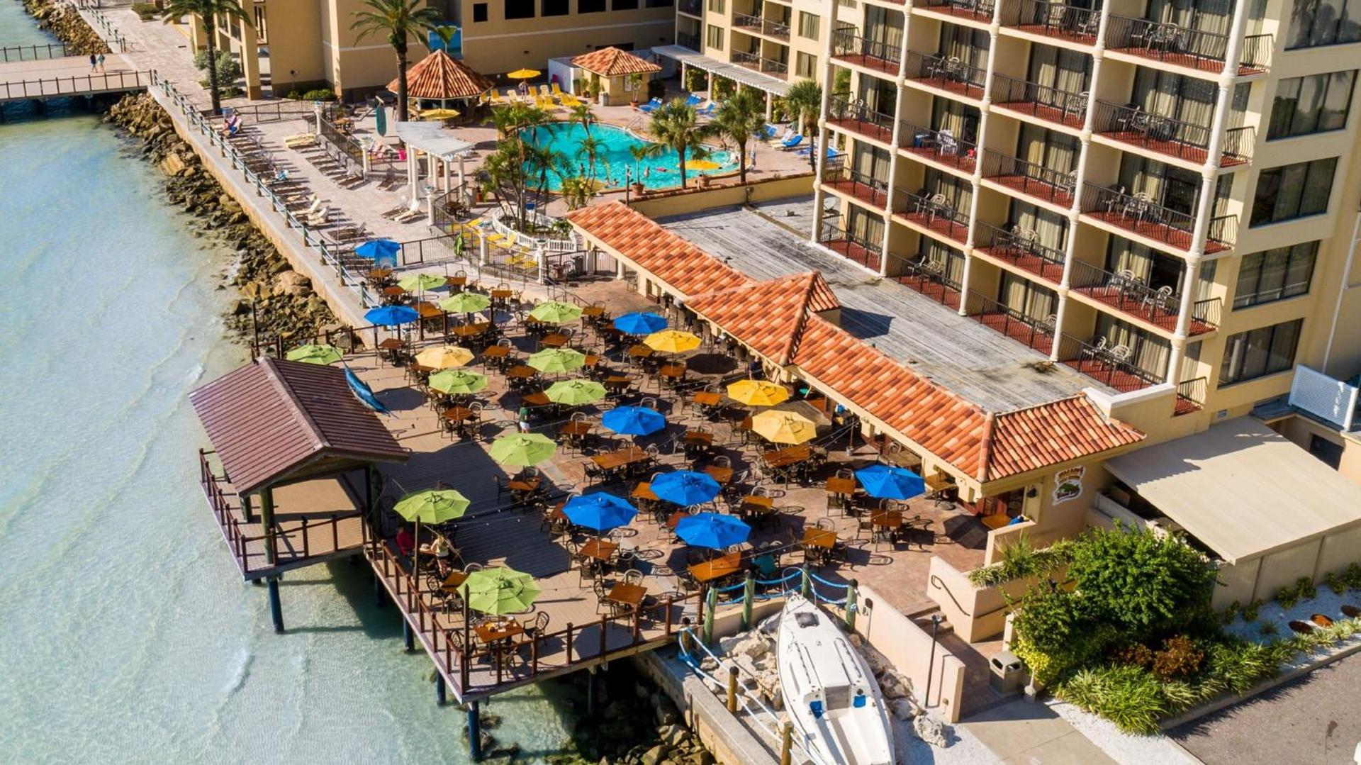 Holiday Inn & Suites Clearwater Beach by IHG photo 33