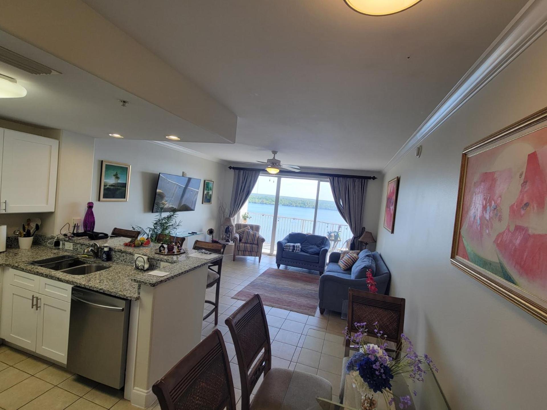 Lakeview Condo Hotel near Disney photo 14