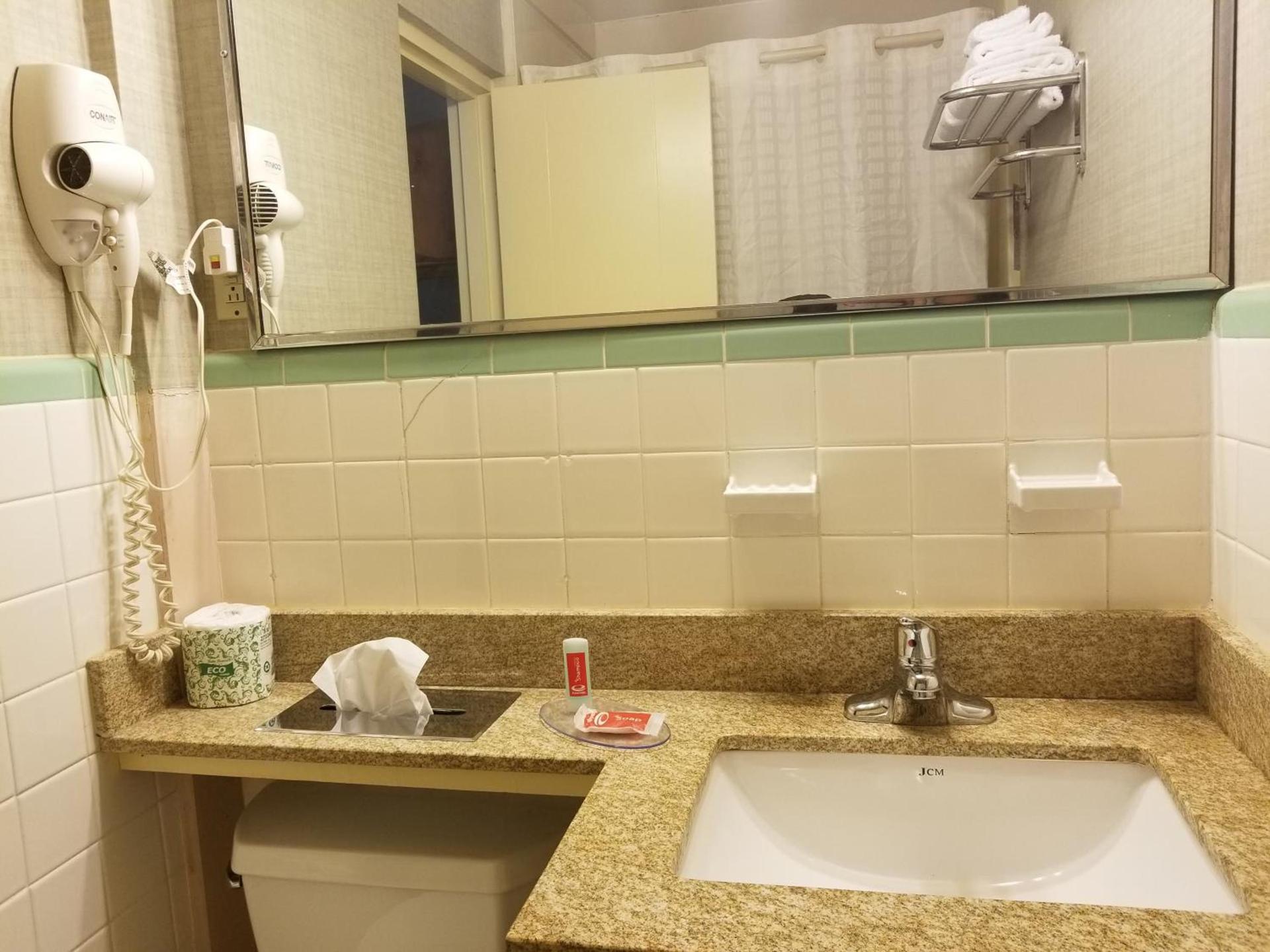 FALLS INN photo 13