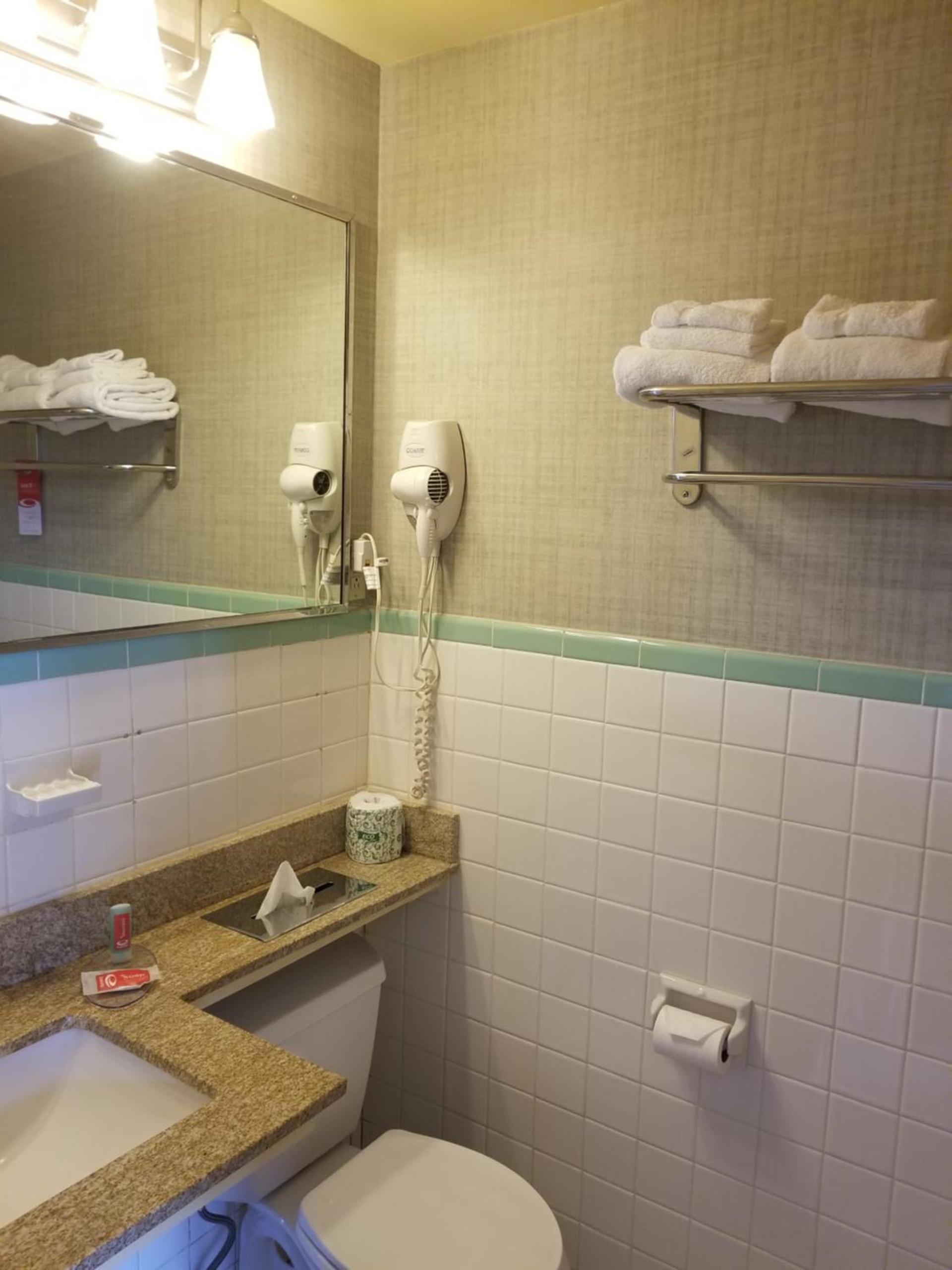 FALLS INN photo 20